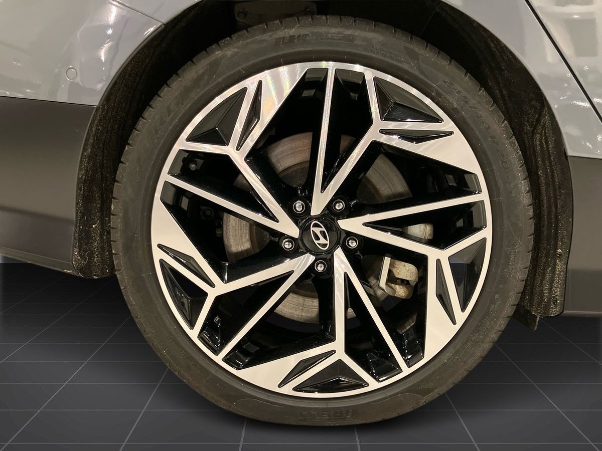 Billede af Hyundai Ioniq 6 Electric 77,4 kWh Ultimate 4WD 325HK Aut.