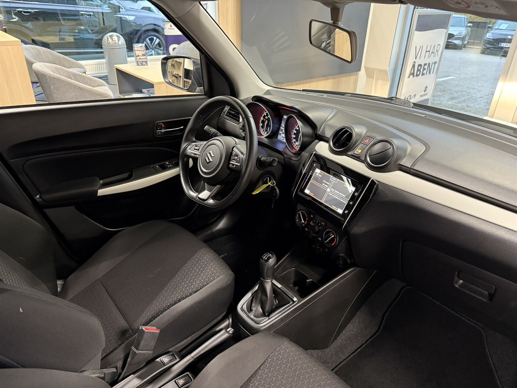 Billede af Suzuki Swift 1,2 Dualjet Action AEB 90HK 5d