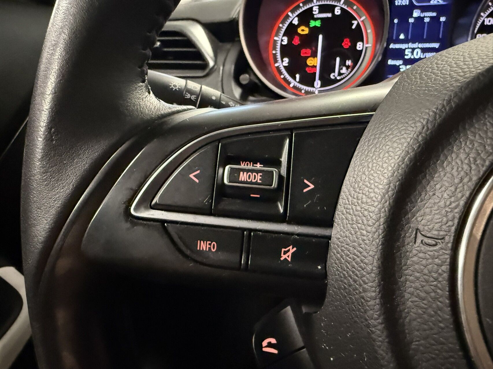 Billede af Suzuki Swift 1,2 Dualjet Action AEB 90HK 5d