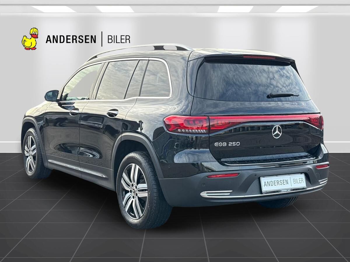Billede af Mercedes-Benz EQB 250 EL Progressive 7 pers. 190HK 5d Aut.