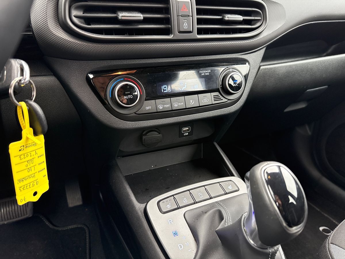 Billede af Hyundai i10 1,0 Advanced AMT 67HK 5d Aut.