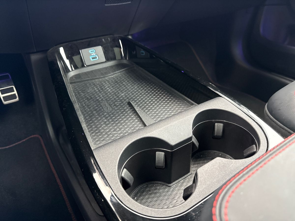 Billede af Ford Mustang Mach-E EL UR Premium AWD 351HK 5d Aut.