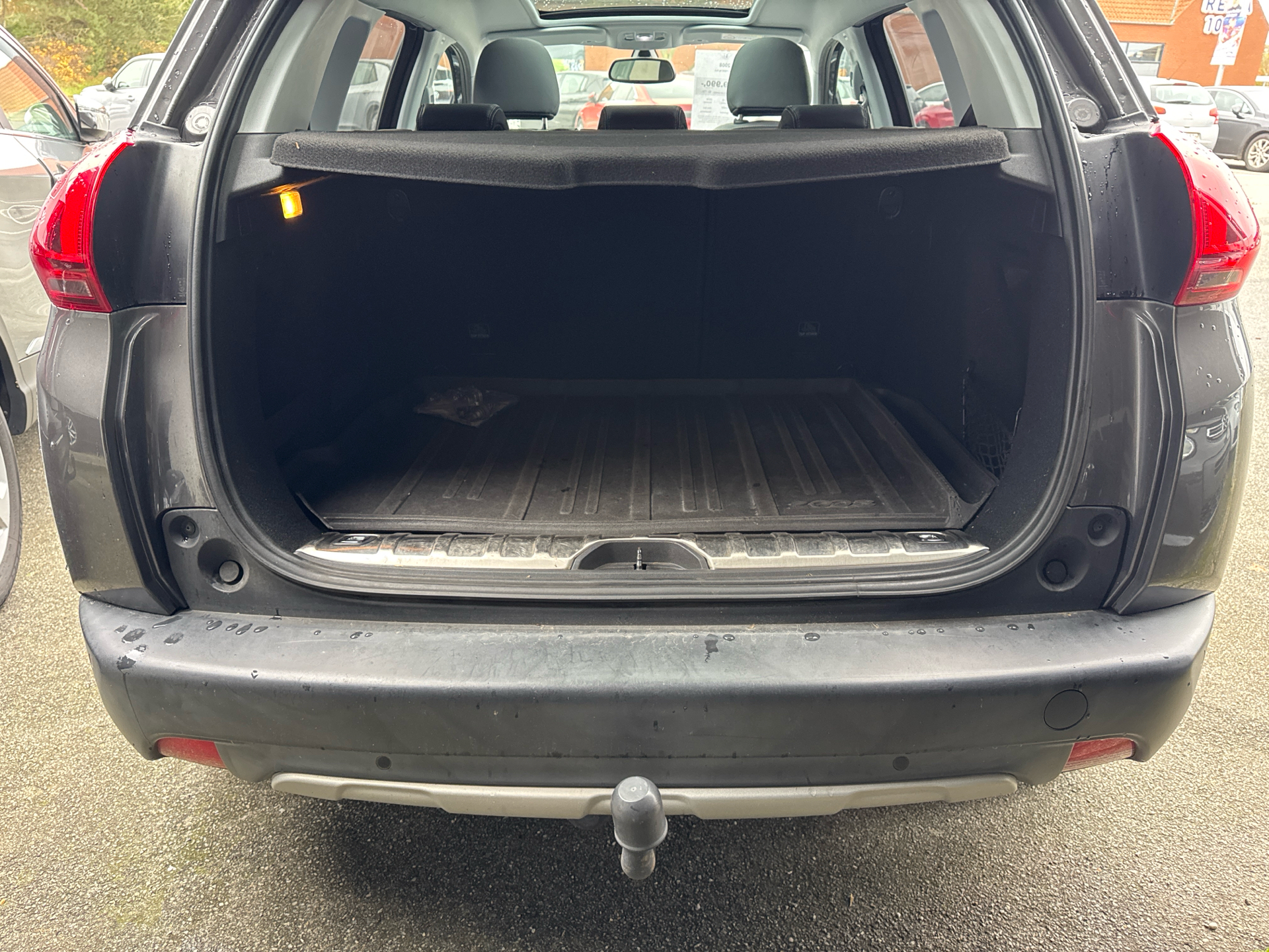 Billede af Peugeot 2008 1,2 e-THP Allure EAT6 110HK 6g Aut.