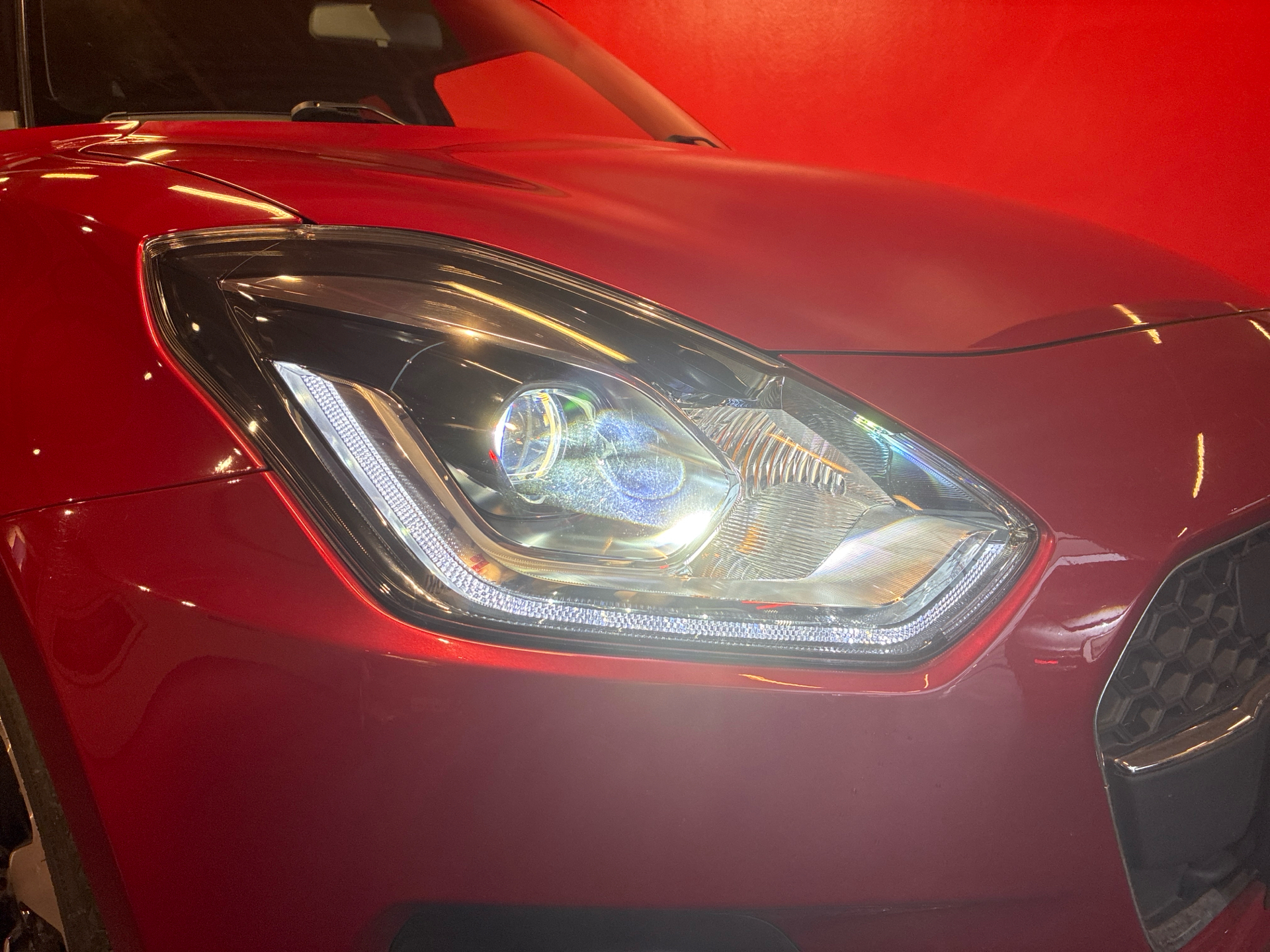 Billede af Suzuki Swift 1,2 Dualjet  Mild hybrid Exclusive Hybrid 90HK 5d