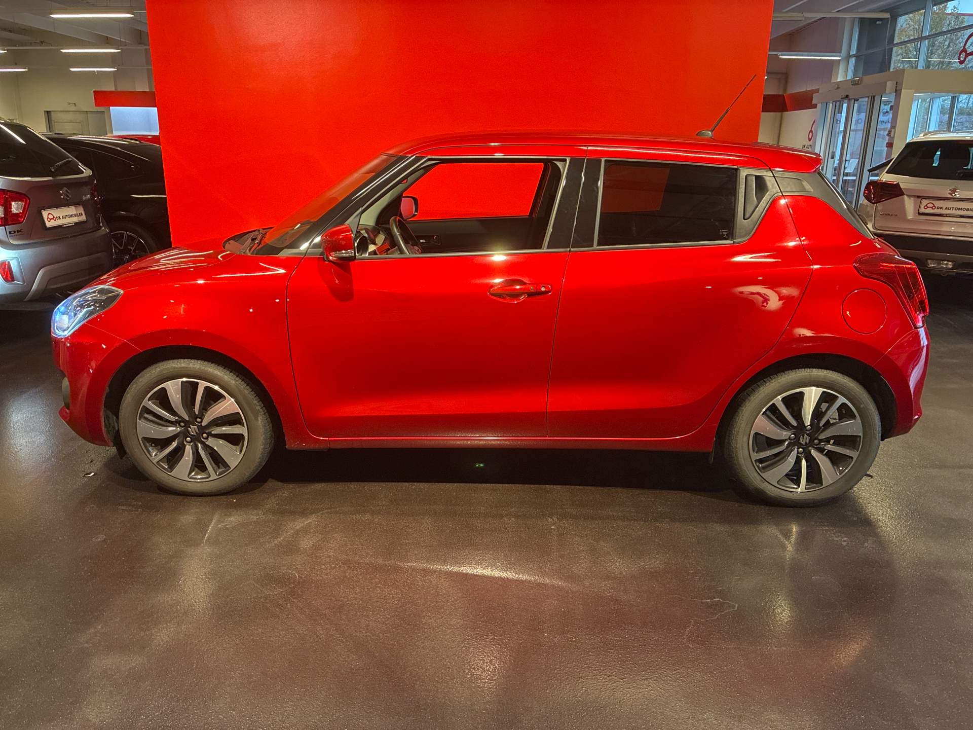 Billede af Suzuki Swift 1,2 Dualjet  Mild hybrid Exclusive Hybrid 90HK 5d