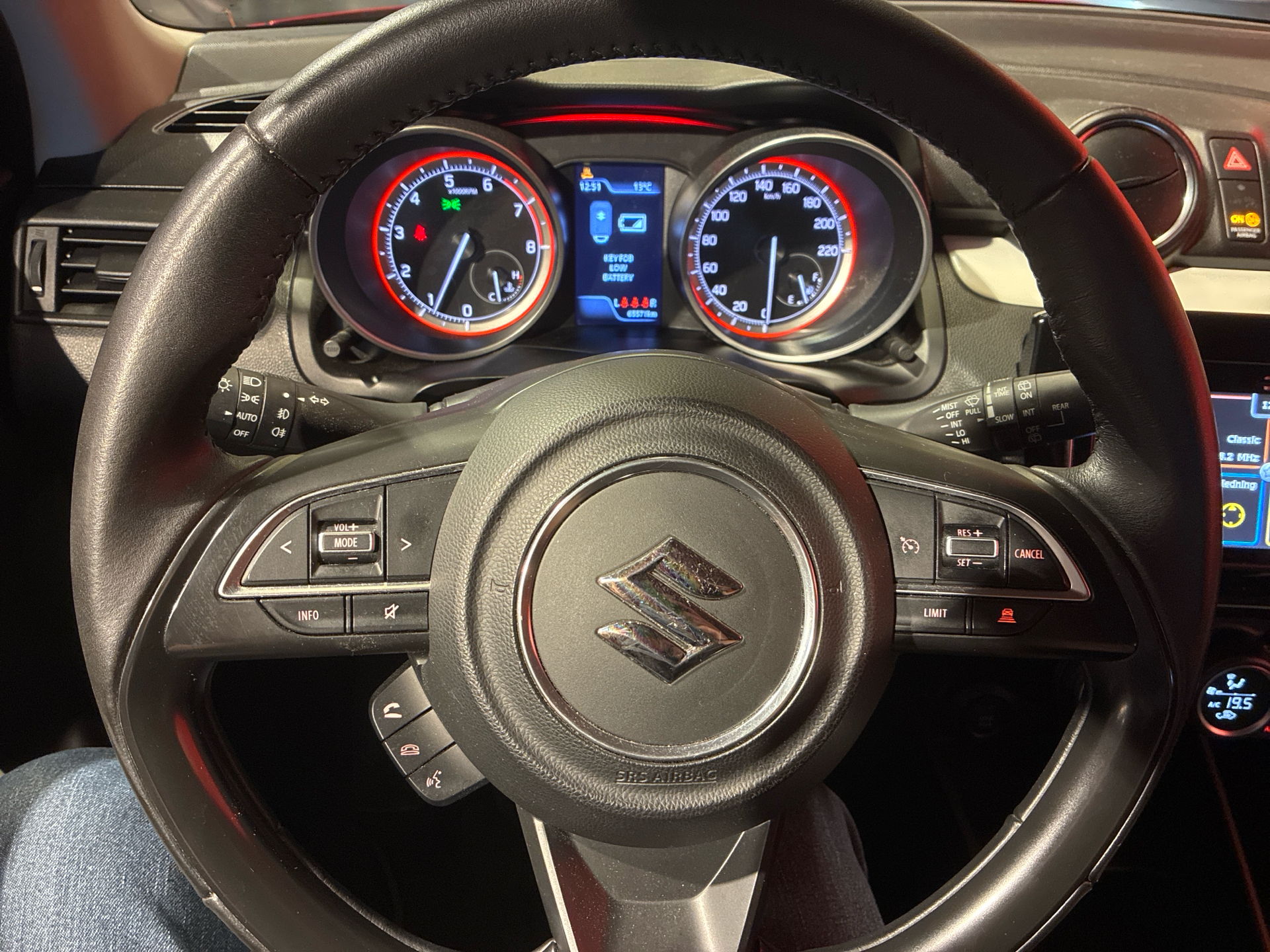 Billede af Suzuki Swift 1,2 Dualjet  Mild hybrid Exclusive Hybrid 90HK 5d