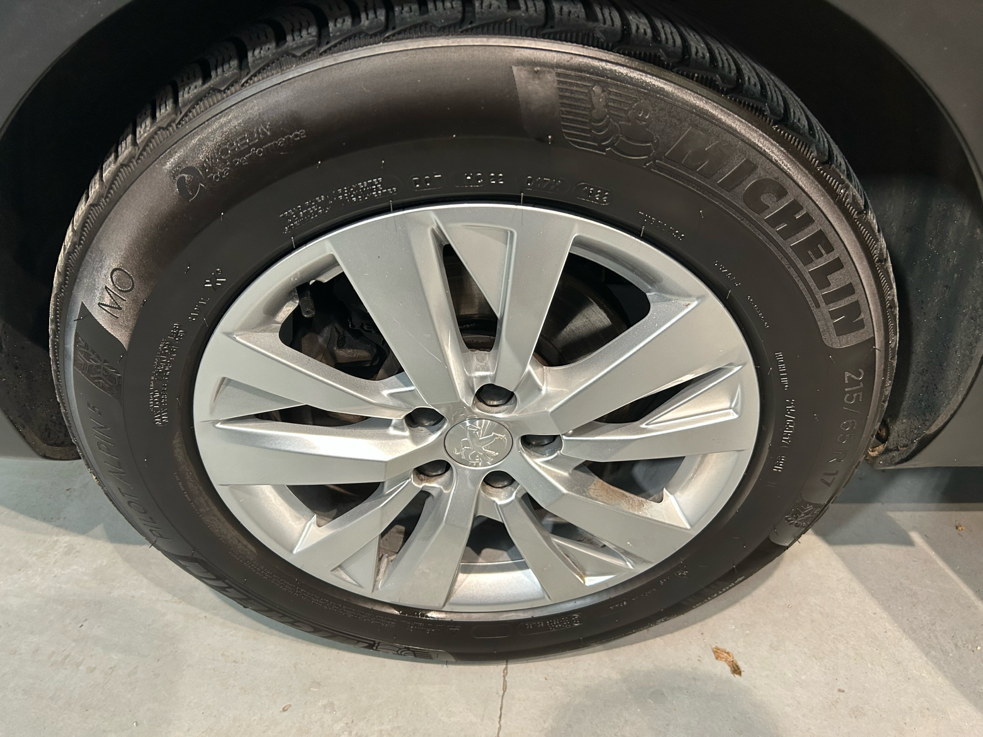 Billede af Peugeot 3008 1,5 BlueHDi Allure Pack EAT8 130HK 5d 8g Aut.