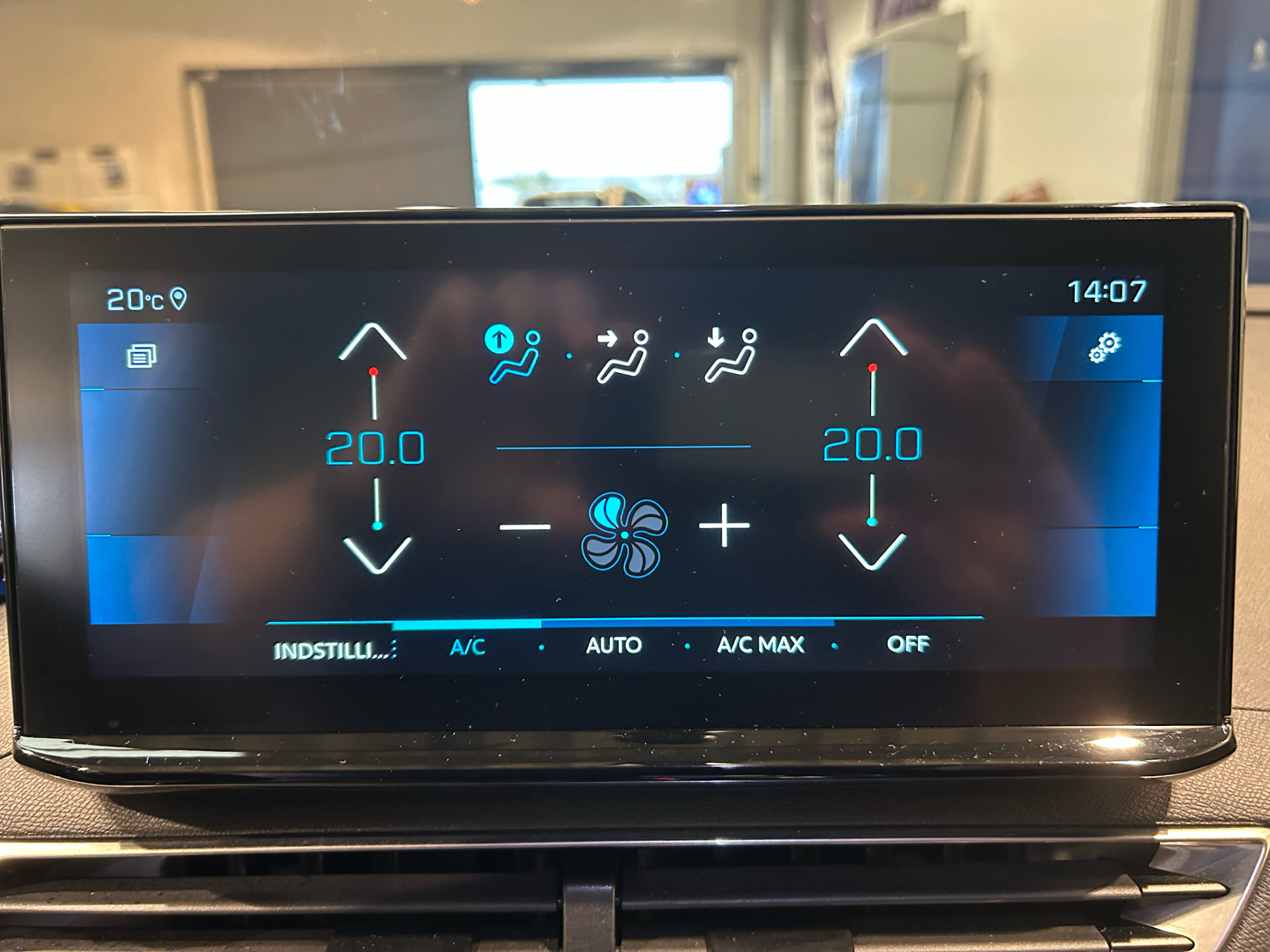 Billede af Peugeot 3008 1,5 BlueHDi Allure Pack EAT8 130HK 5d 8g Aut.