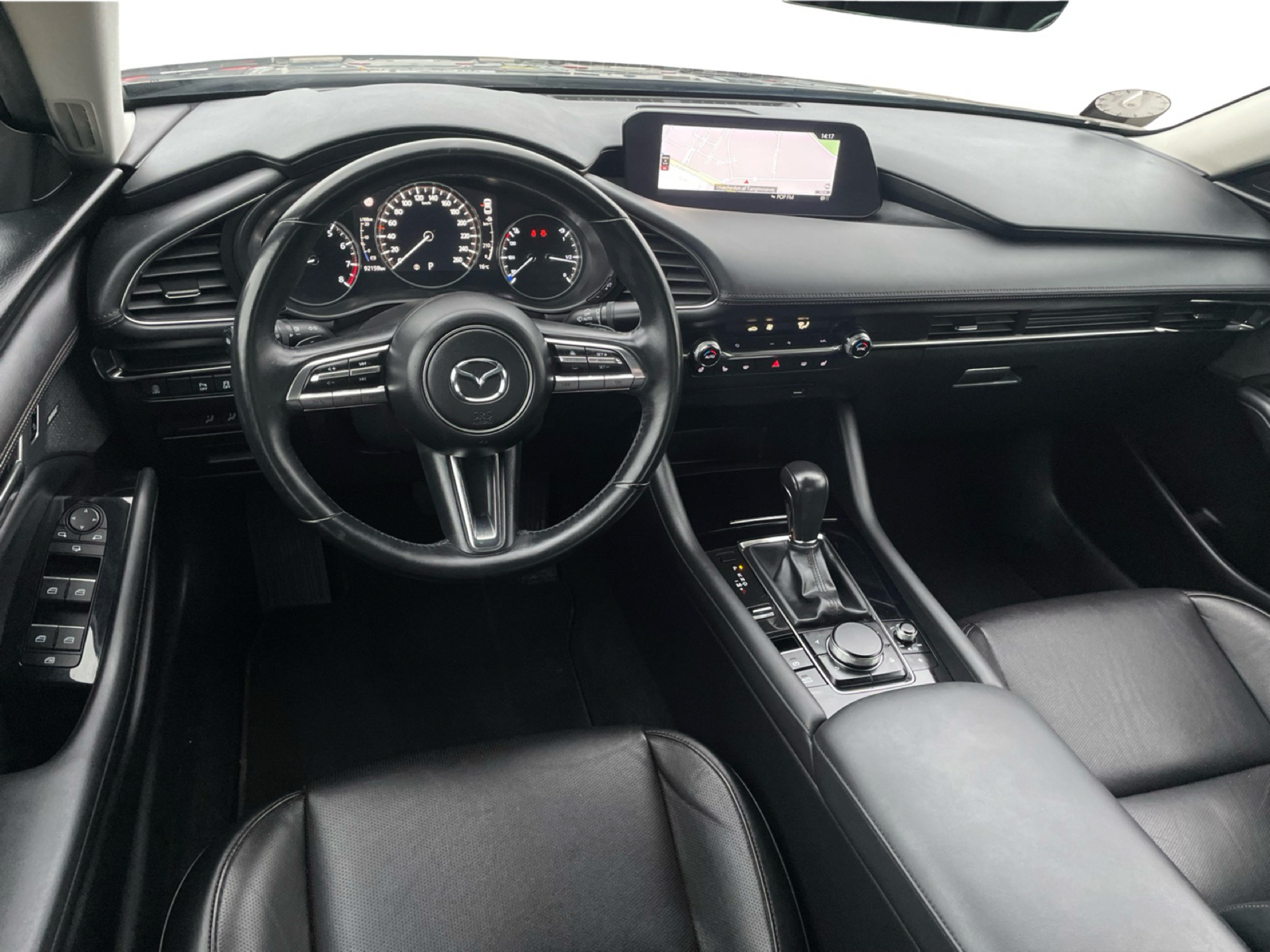 Billede af Mazda 3 2,0 Skyactiv-G  Mild hybrid Cosmo 150HK 6g Aut.