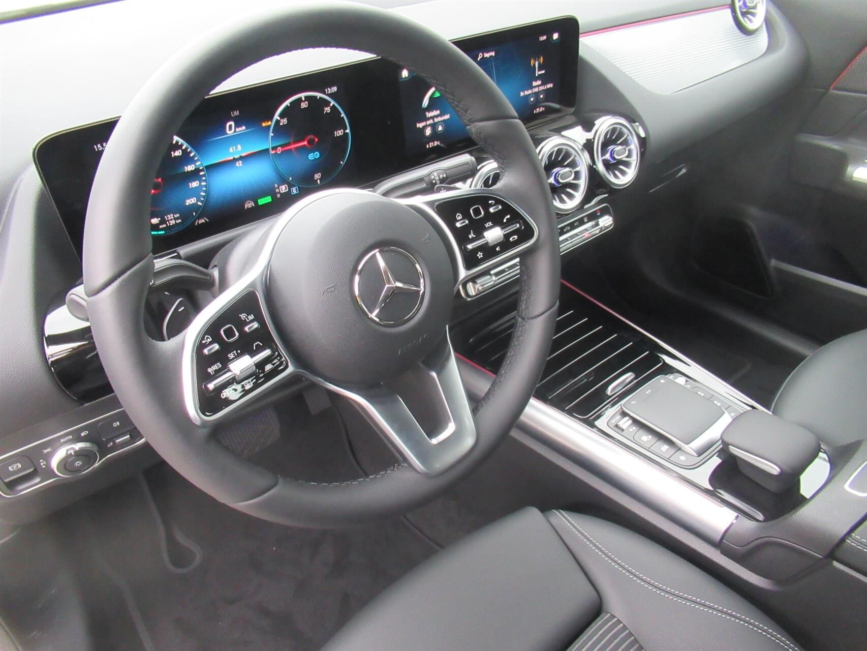 Billede af Mercedes-Benz EQA 250 EL Progressive 190HK 5d Aut.