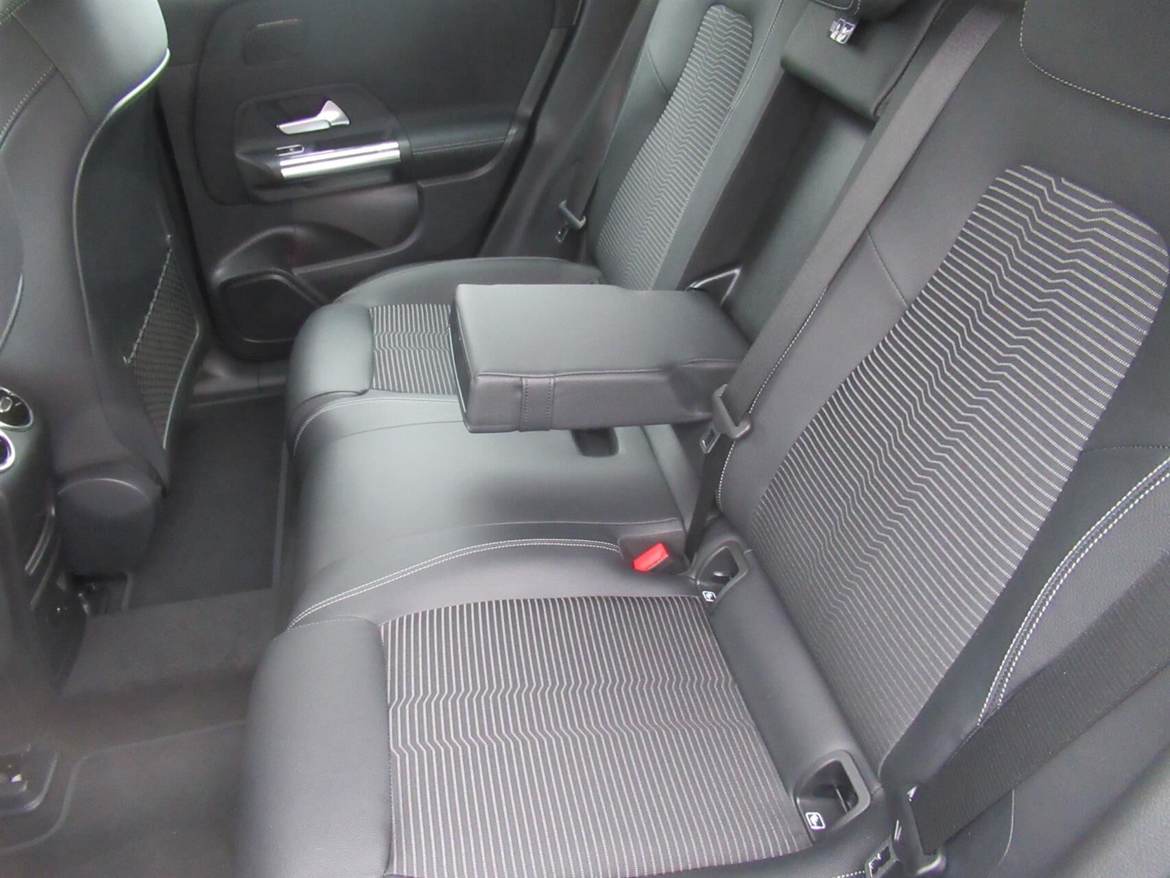 Billede af Mercedes-Benz EQA 250 EL Progressive 190HK 5d Aut.