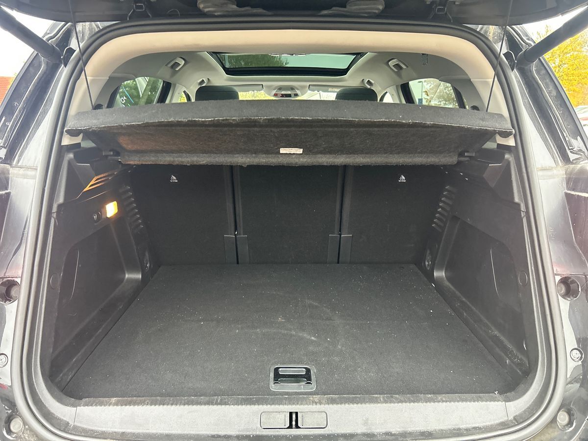 Billede af Citroën C5 Aircross 1,6 Plugin-hybrid Skyline EAT8 225HK 5d 8g Aut.