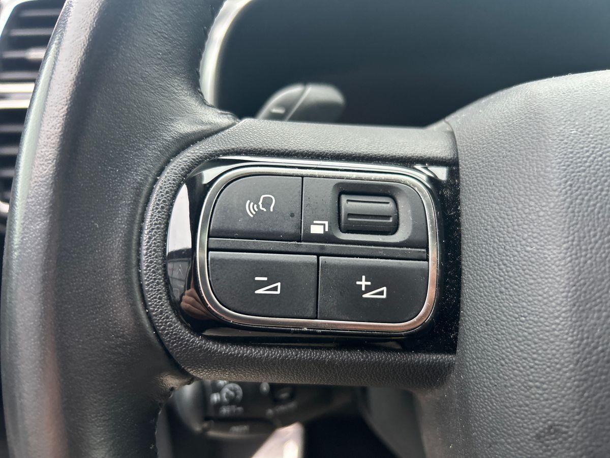 Billede af Citroën C5 Aircross 1,6 Plugin-hybrid Skyline EAT8 225HK 5d 8g Aut.