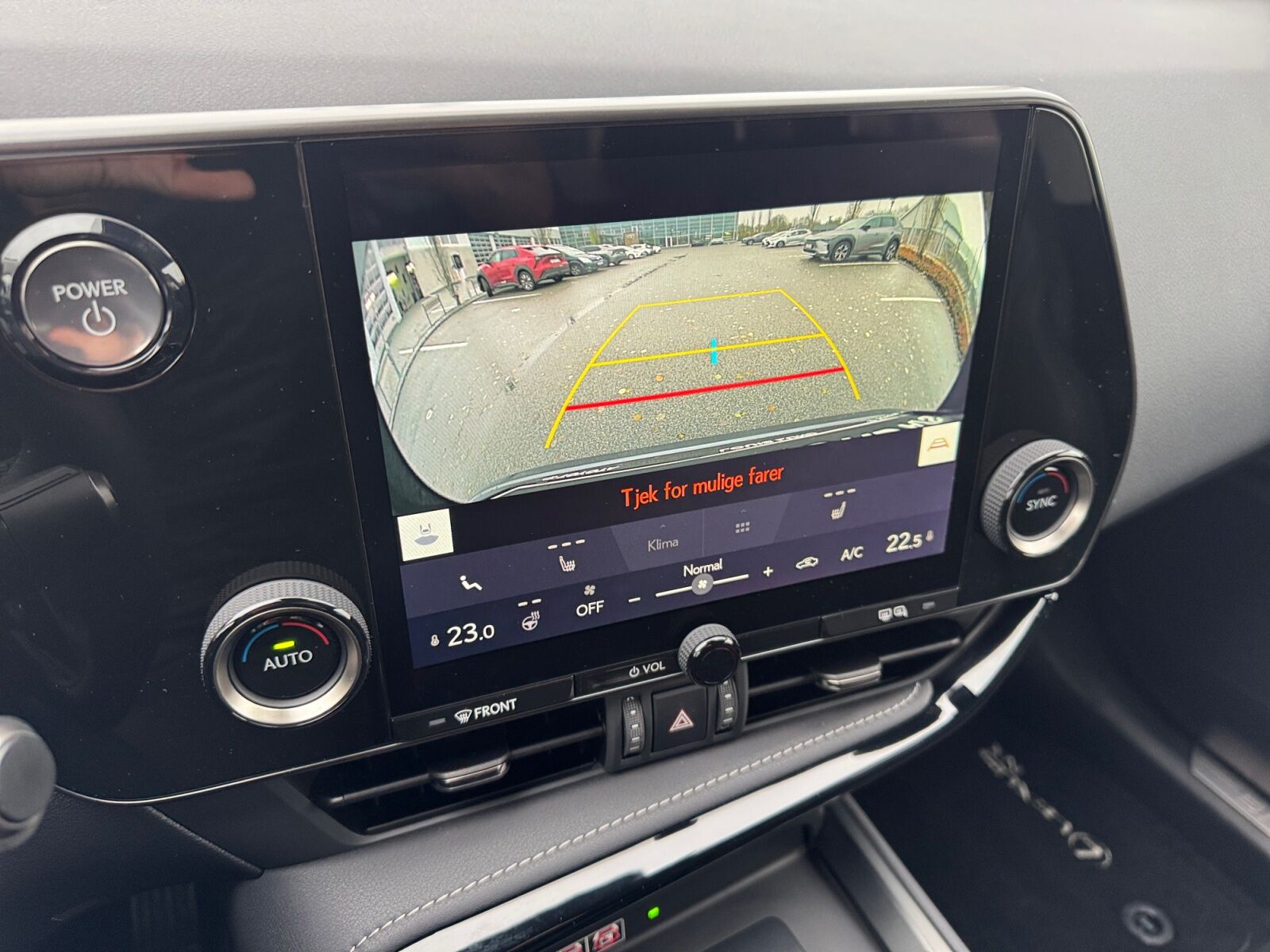 Billede af Lexus NX 450h+ 2,5 Plugin-hybrid Business Plus 4WD 309HK 5d Trinl. Gear