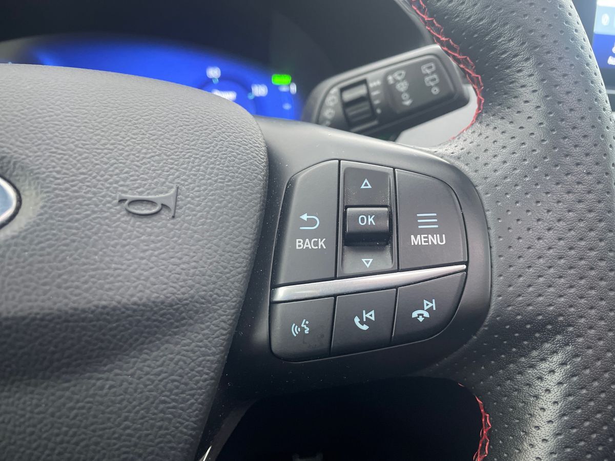 Billede af Ford Kuga 2,5 Plugin-hybrid ST-Line X CVT 225HK 5d Trinl. Gear