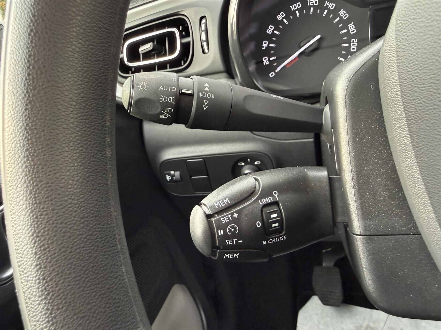 Billede af Citroën C3 1,2 PureTech Shine 83HK 5d