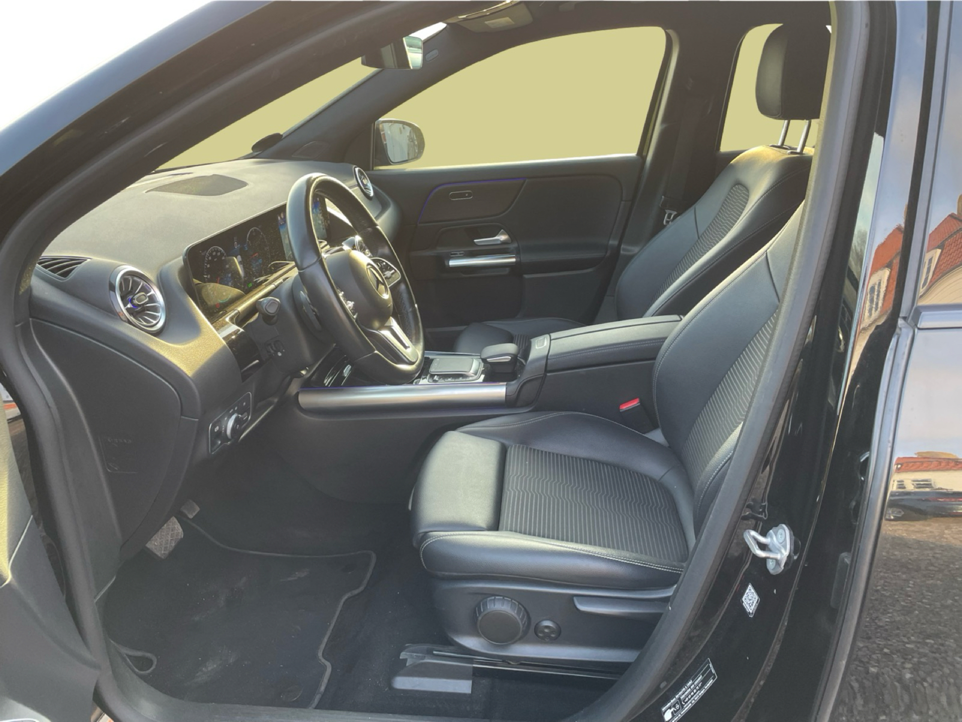 Billede af Mercedes-Benz EQA 250 EL 190HK 5d Aut.