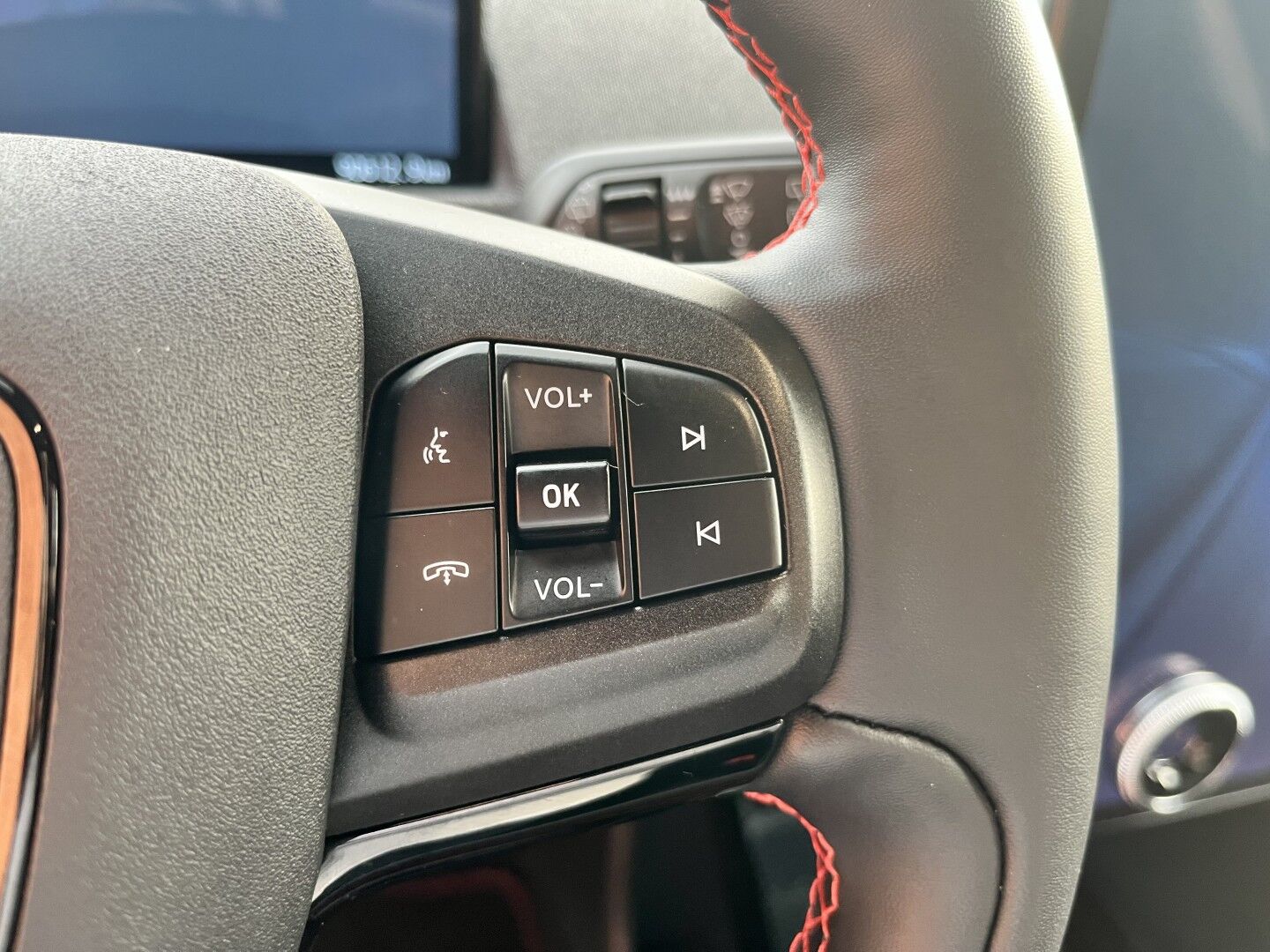 Billede af Ford Mustang Mach-E EL UR AWD 351HK 5d Aut.