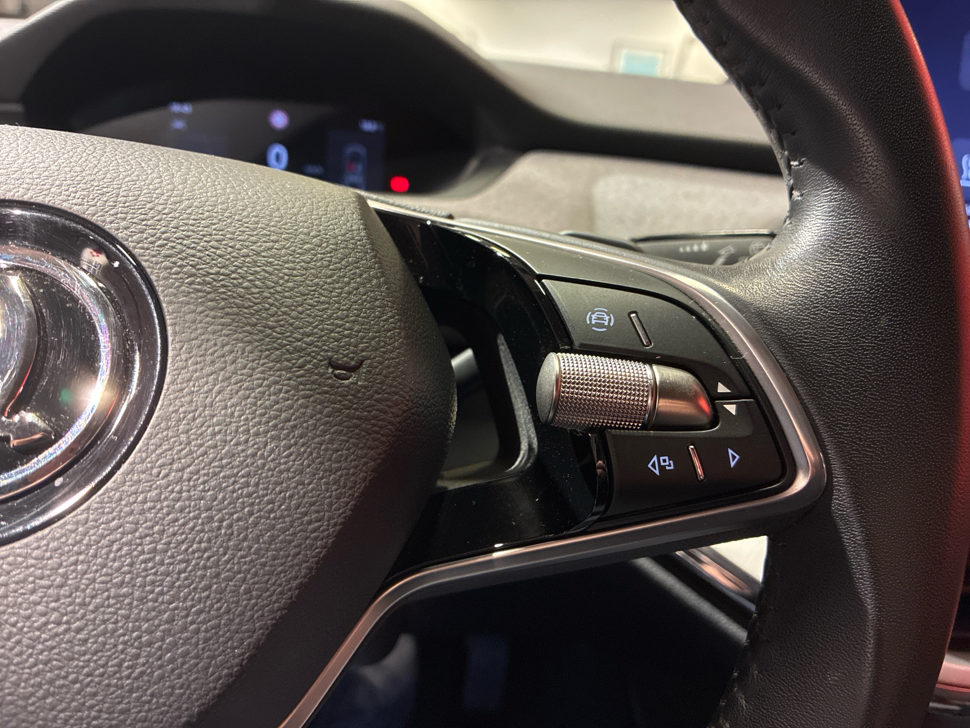 Billede af Skoda Enyaq iV 85x EL Premium 4x4 286HK 5d Aut.