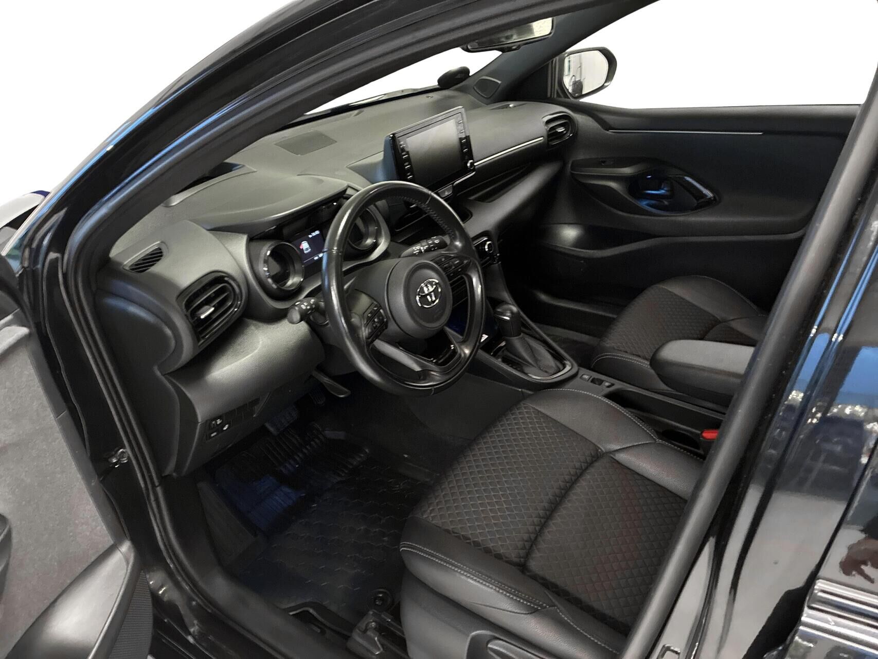 Billede af Toyota Yaris 1,5 Hybrid Style Panorama 116HK 5d Trinl. Gear