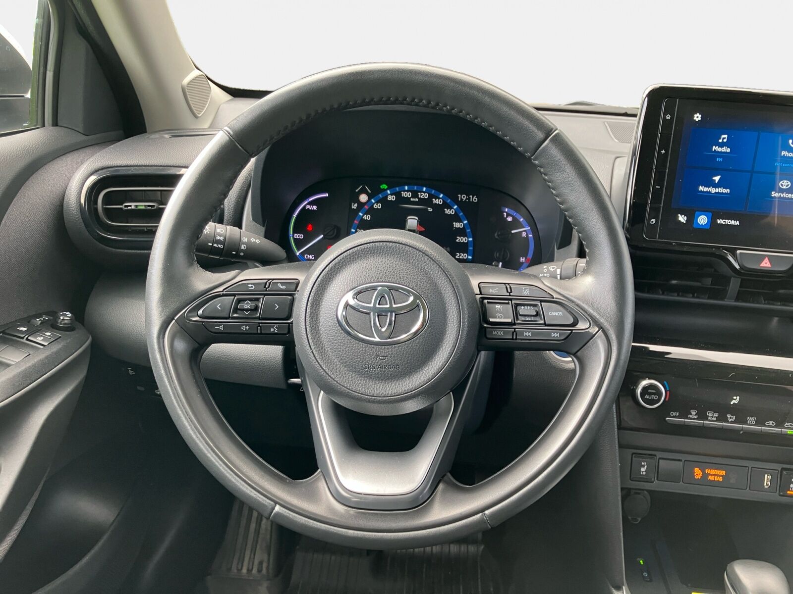 Billede af Toyota Yaris Cross 1,5 Hybrid Active Technology 116HK 5d Trinl. Gear