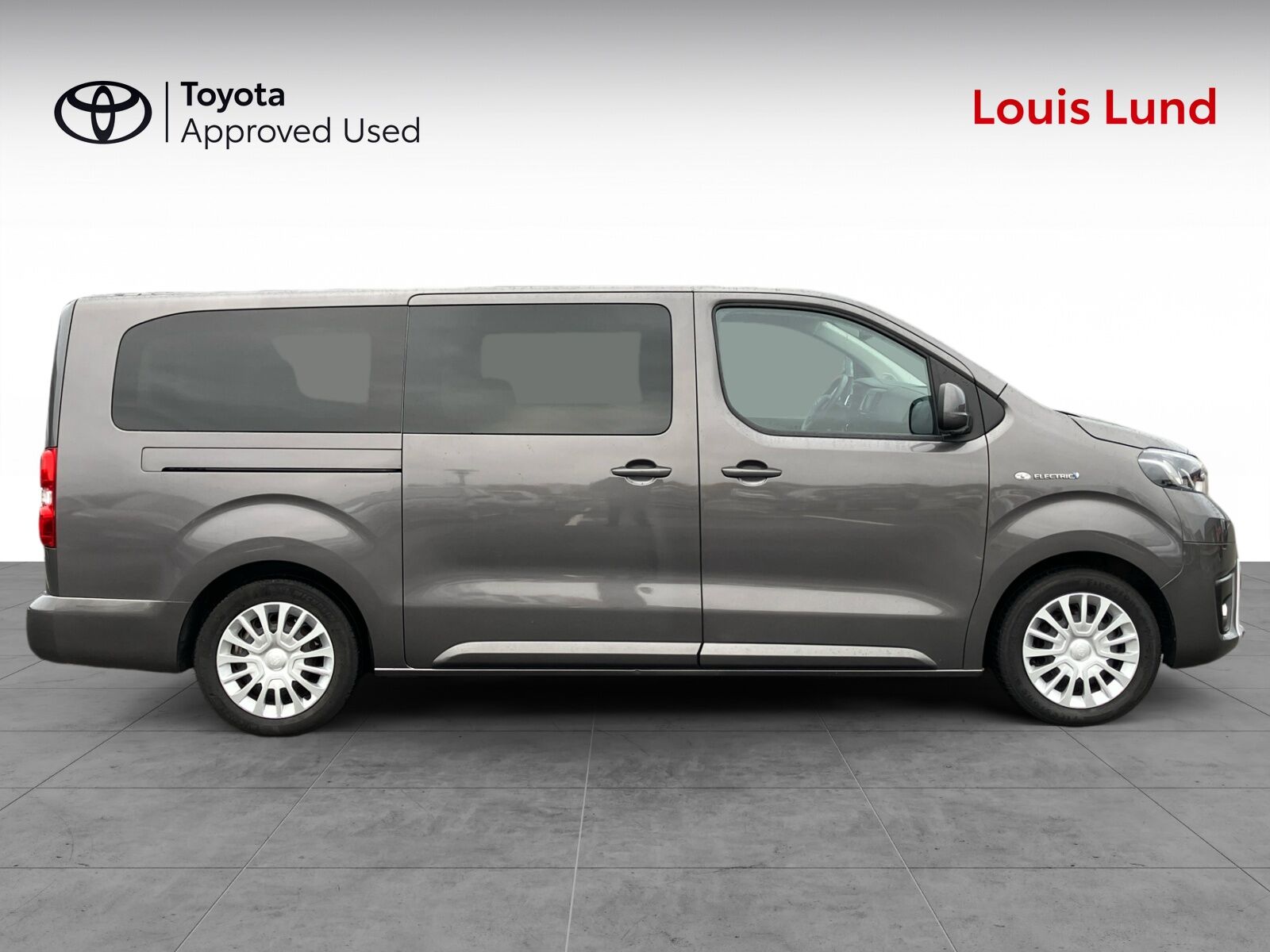 Billede af Toyota Proace Verso Electric Long EL Shuttle To skydedøre 136HK Aut.