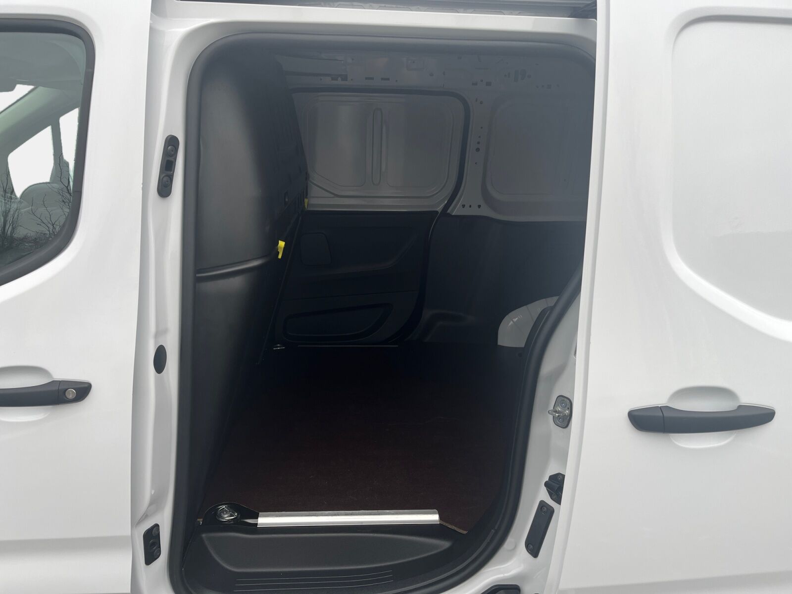 Billede af Toyota Proace City Electric Long EL Comfort 2 Skydedøre 136HK Aut.