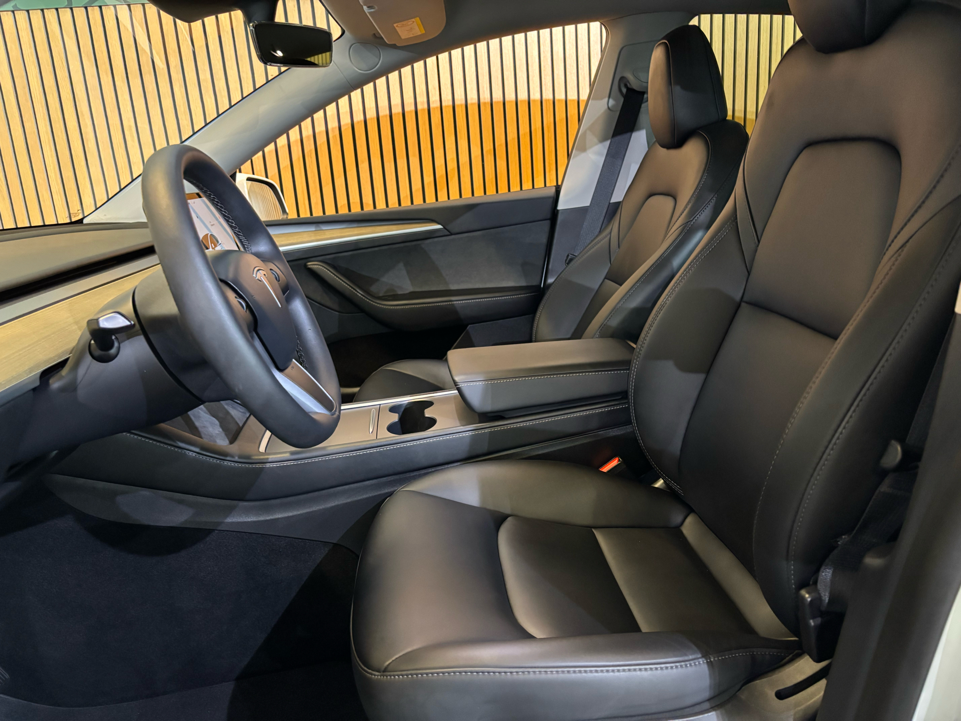 Billede af Tesla Model Y EL RWD 299HK 5d Aut.