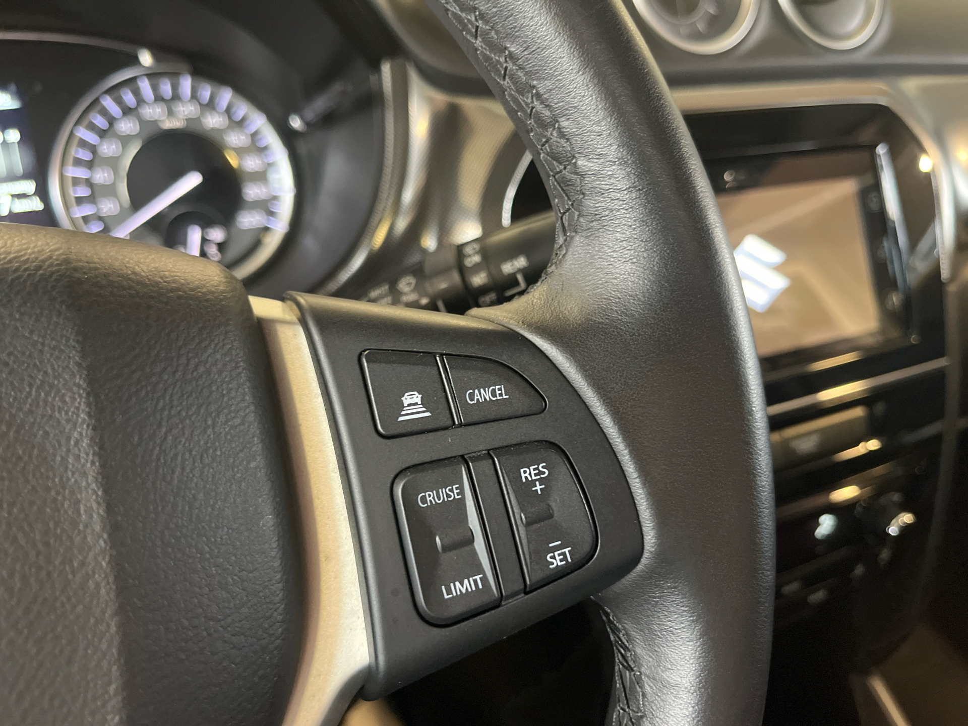 Billede af Suzuki Vitara 1,4 Boosterjet  Mild hybrid Adventure 129HK 5d 6g