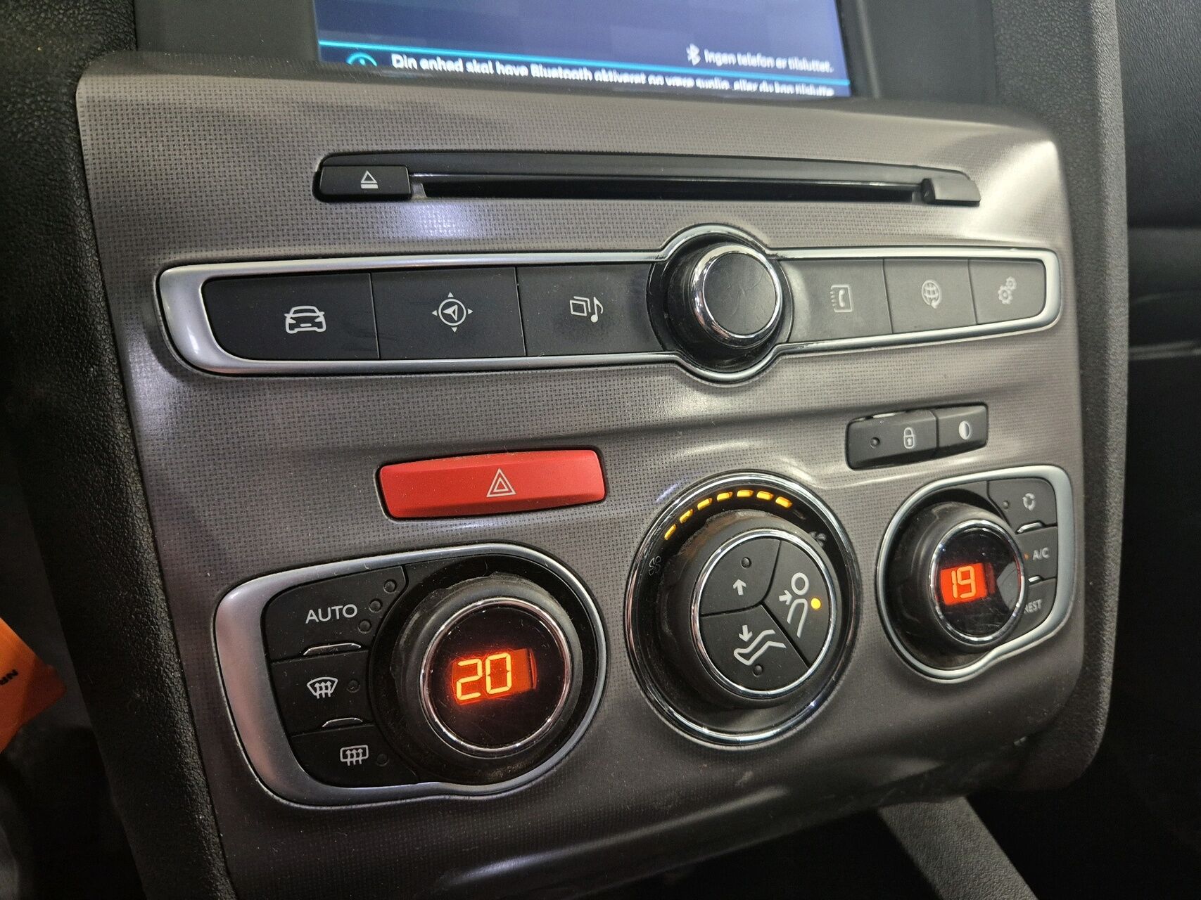 Billede af Citroën C4 1,6 Blue HDi Iconic start/stop 100HK 5d