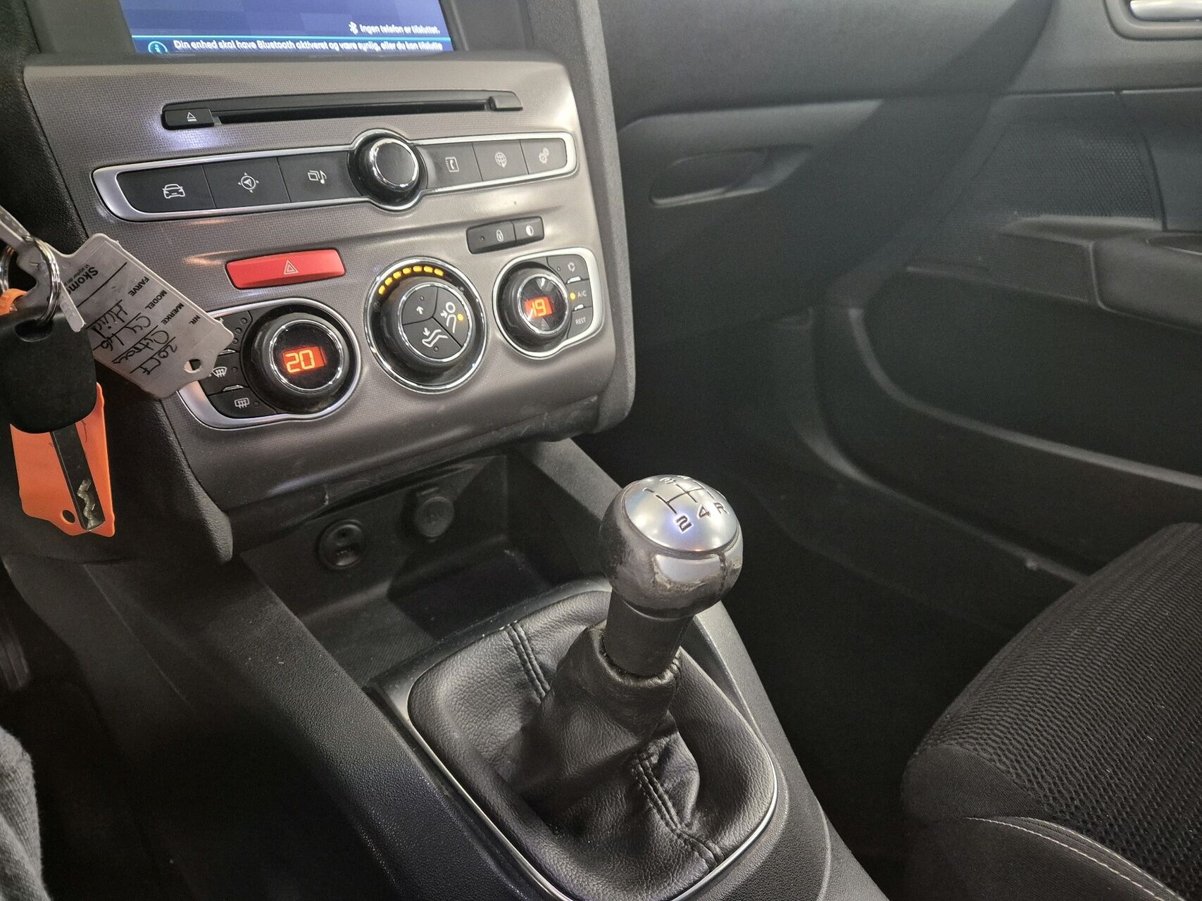 Billede af Citroën C4 1,6 Blue HDi Iconic start/stop 100HK 5d