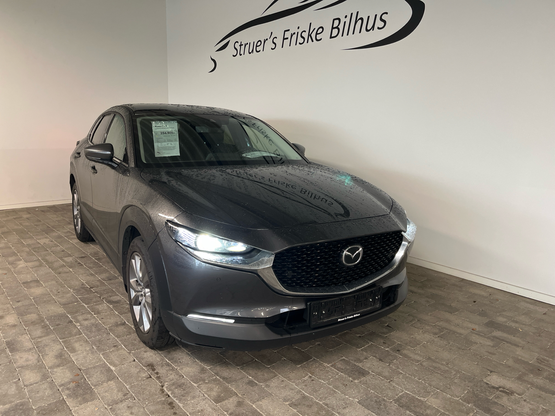 Billede af Mazda CX-30 2,0 Skyactiv-G  Mild hybrid Cosmo 150HK 5d 6g Aut.