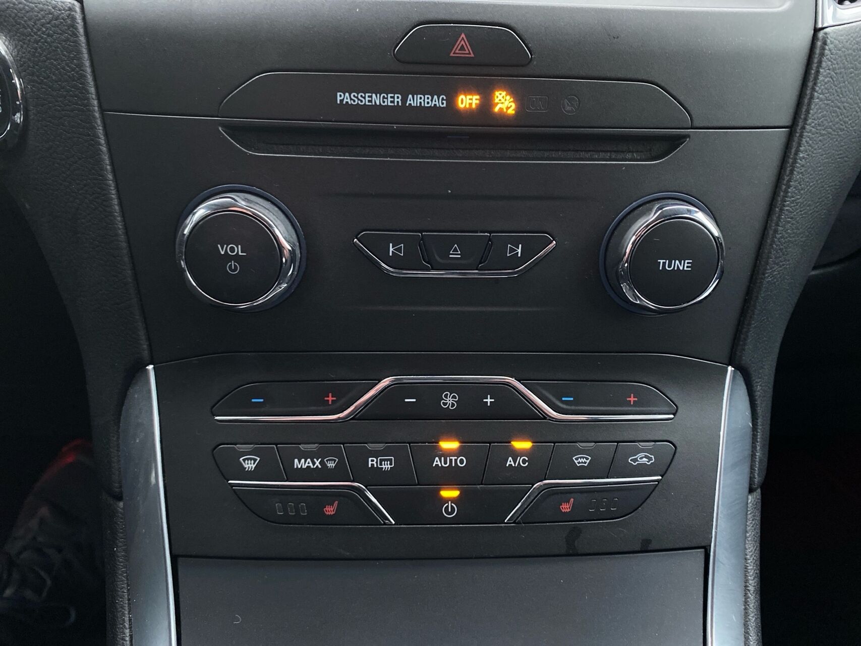 Billede af Ford S-Max 2,0 TDCi Titanium Attack Powershift 150HK 6g Aut.