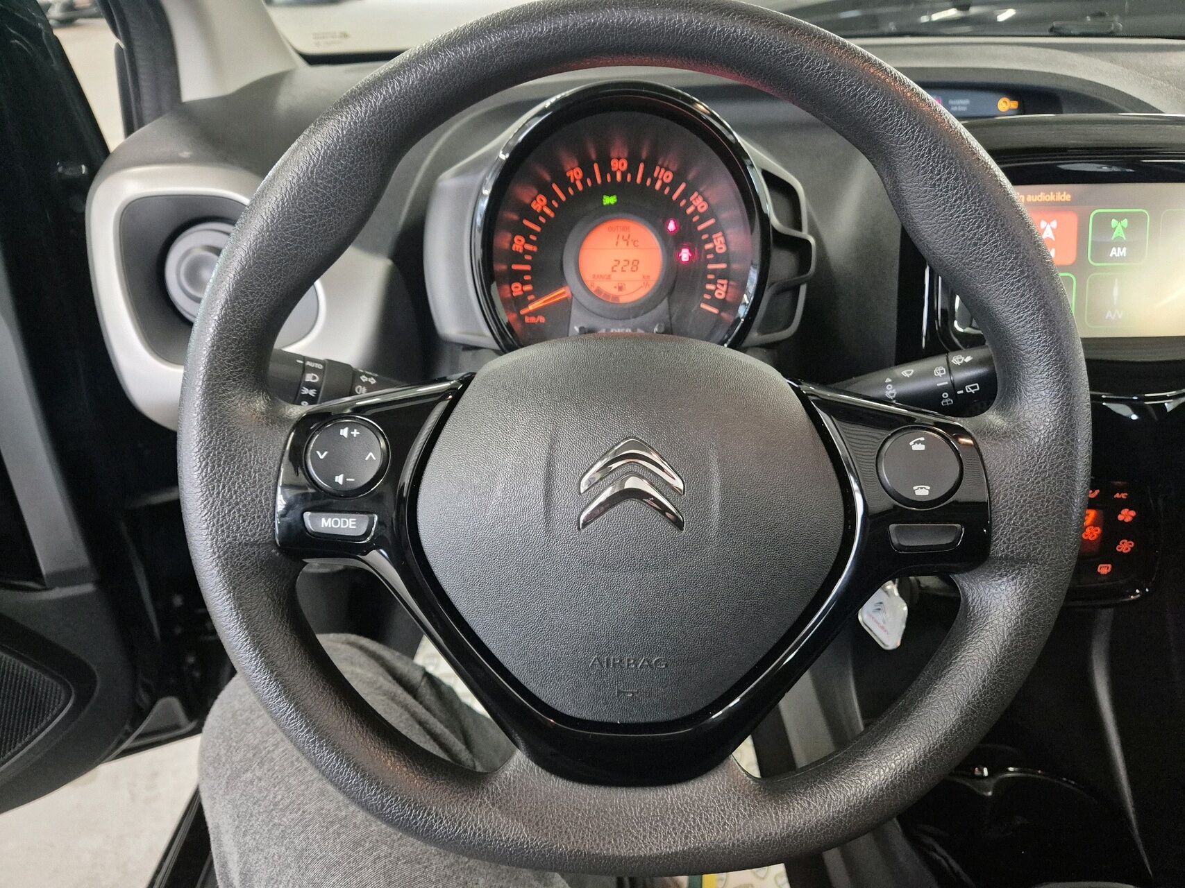 Billede af Citroën C1 1,0 VTi Airscape Iconic start/stop 68HK 5d