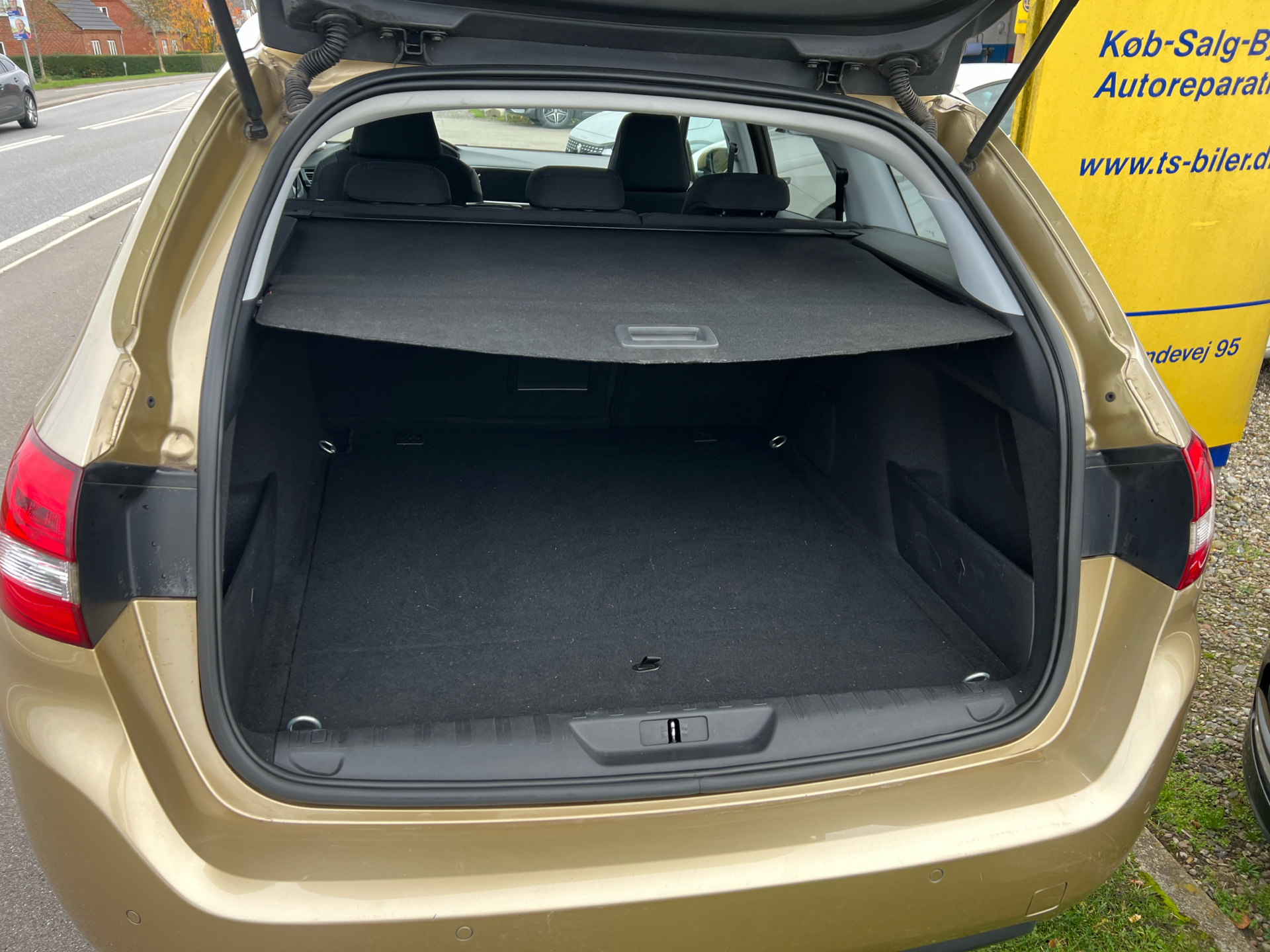 Billede af Peugeot 308 SW 1,6 BlueHDi Prestige 120HK Stc