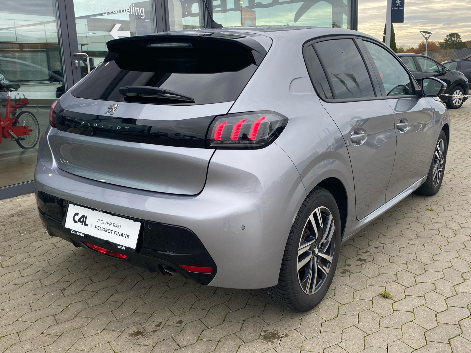 Billede af Peugeot 208 1,2 PureTech Evolution+ 100HK 5d 6g