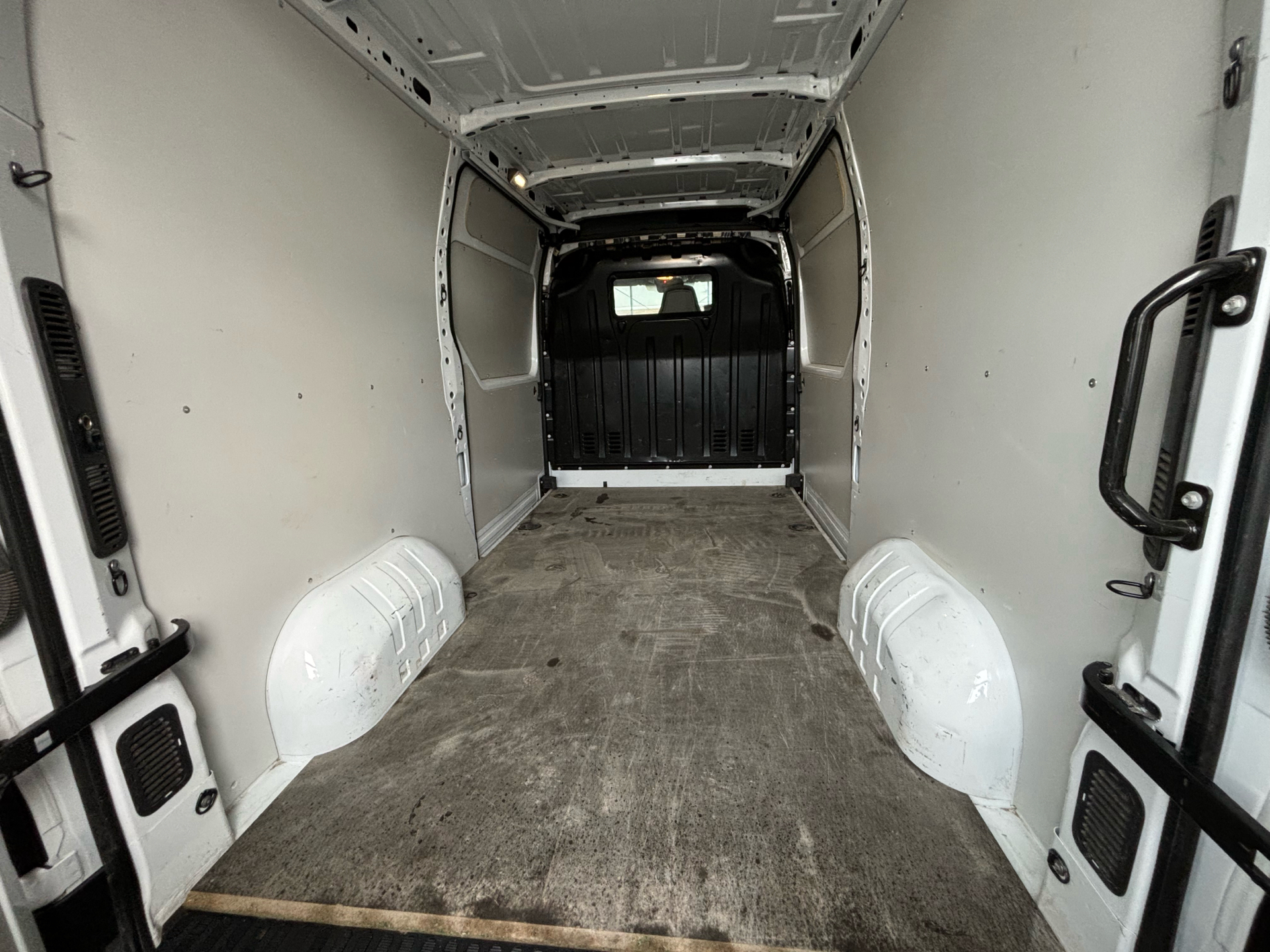 Billede af Nissan Interstar L2H2 2,3 DCi N-Connecta 150HK Van 6g