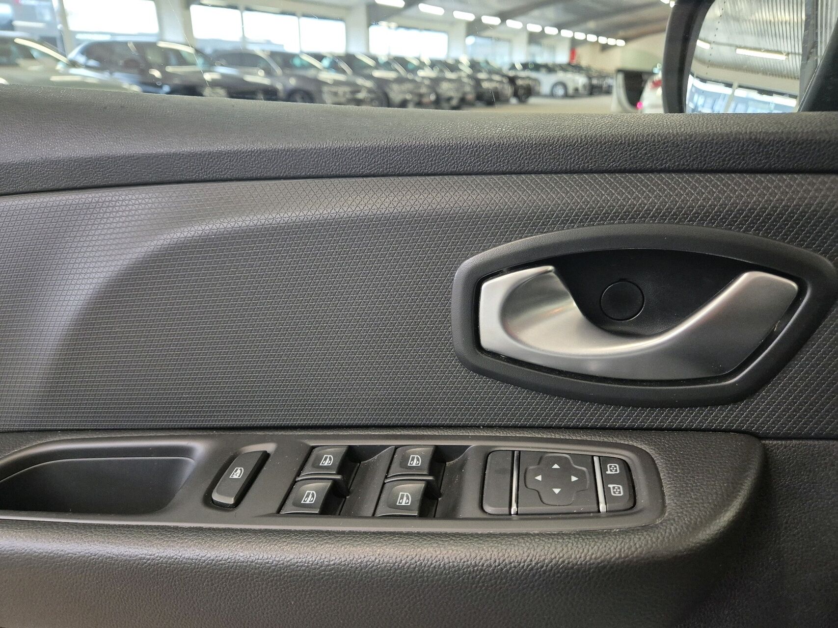 Billede af Renault Clio Sport Tourer 0,9 Energy TCe Zen 90HK Stc