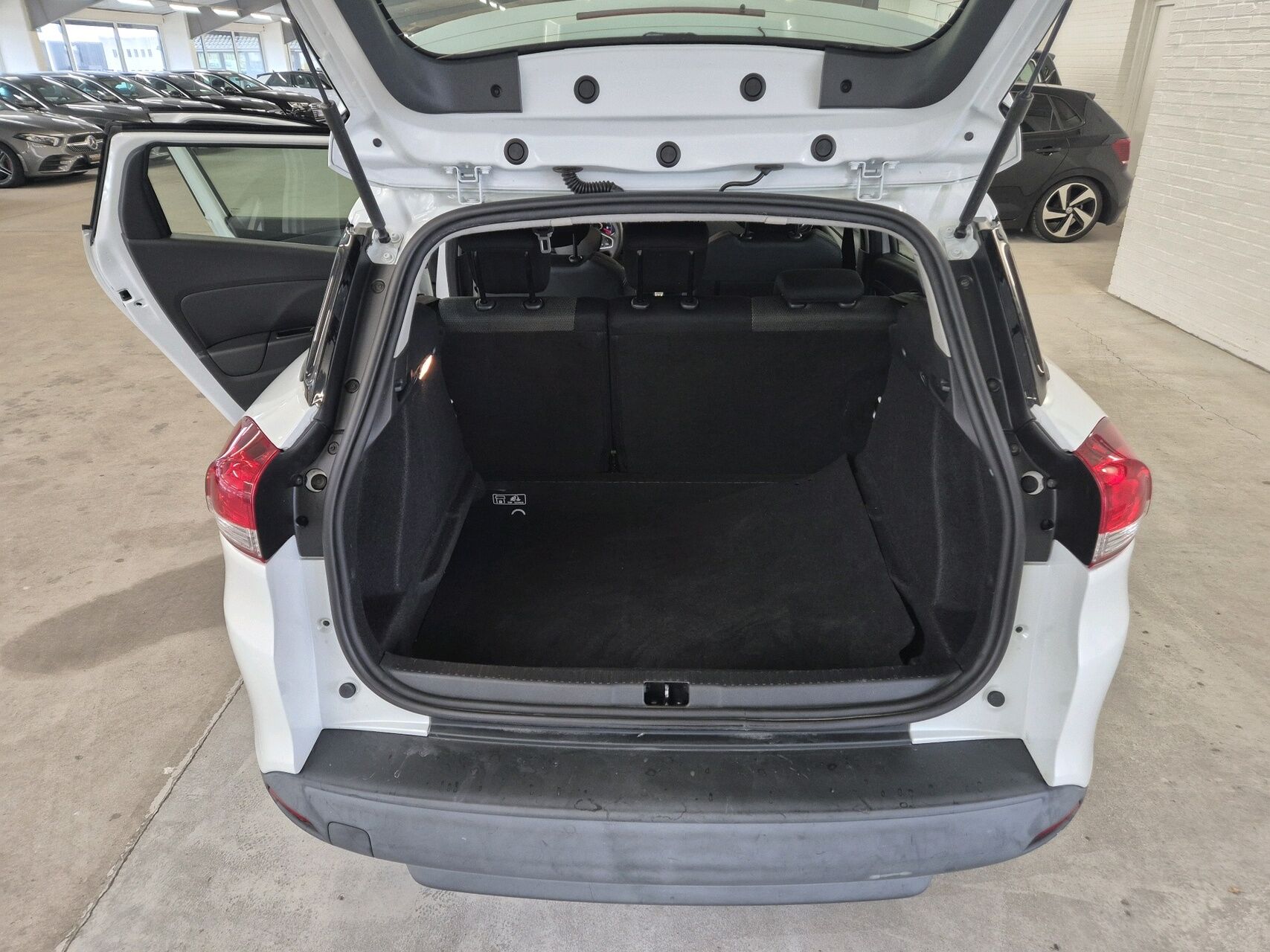 Billede af Renault Clio Sport Tourer 0,9 Energy TCe Zen 90HK Stc