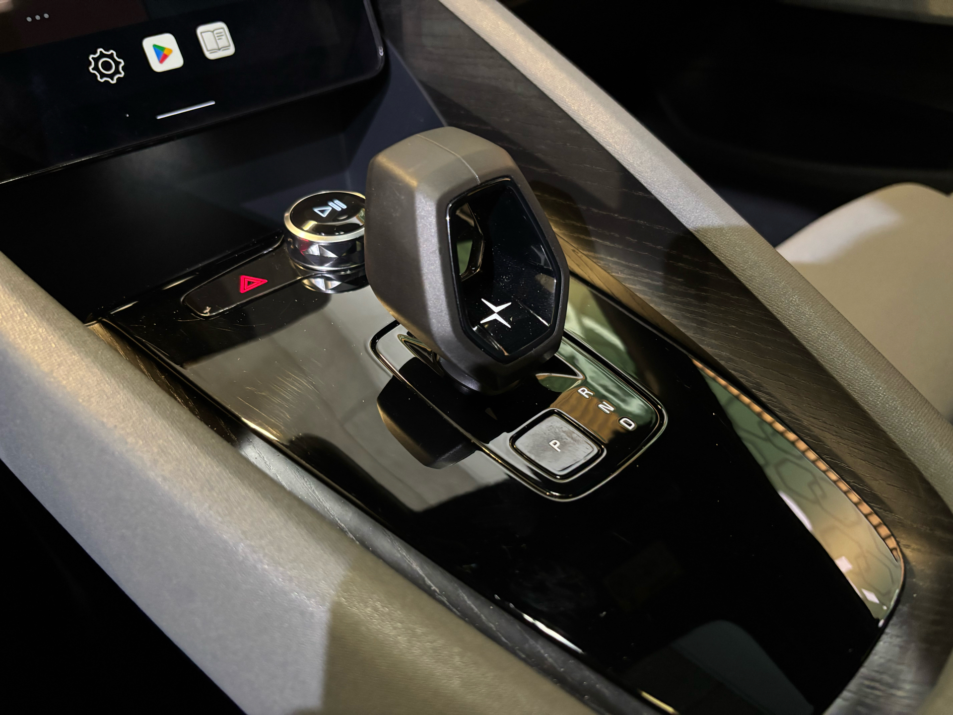 Billede af Polestar 2 EL Long Range AWD 408HK 5d Aut.