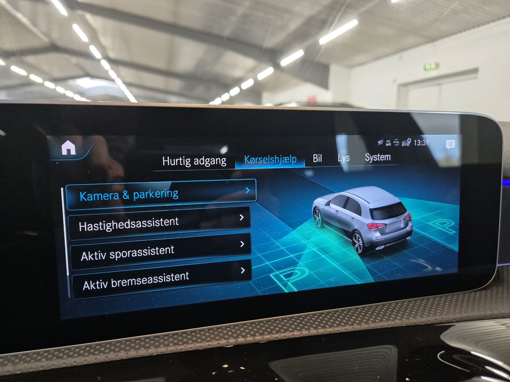 Billede af Mercedes-Benz A200 d 2,0 D AMG Line 8G-DCT 150HK 5d 8g Aut.