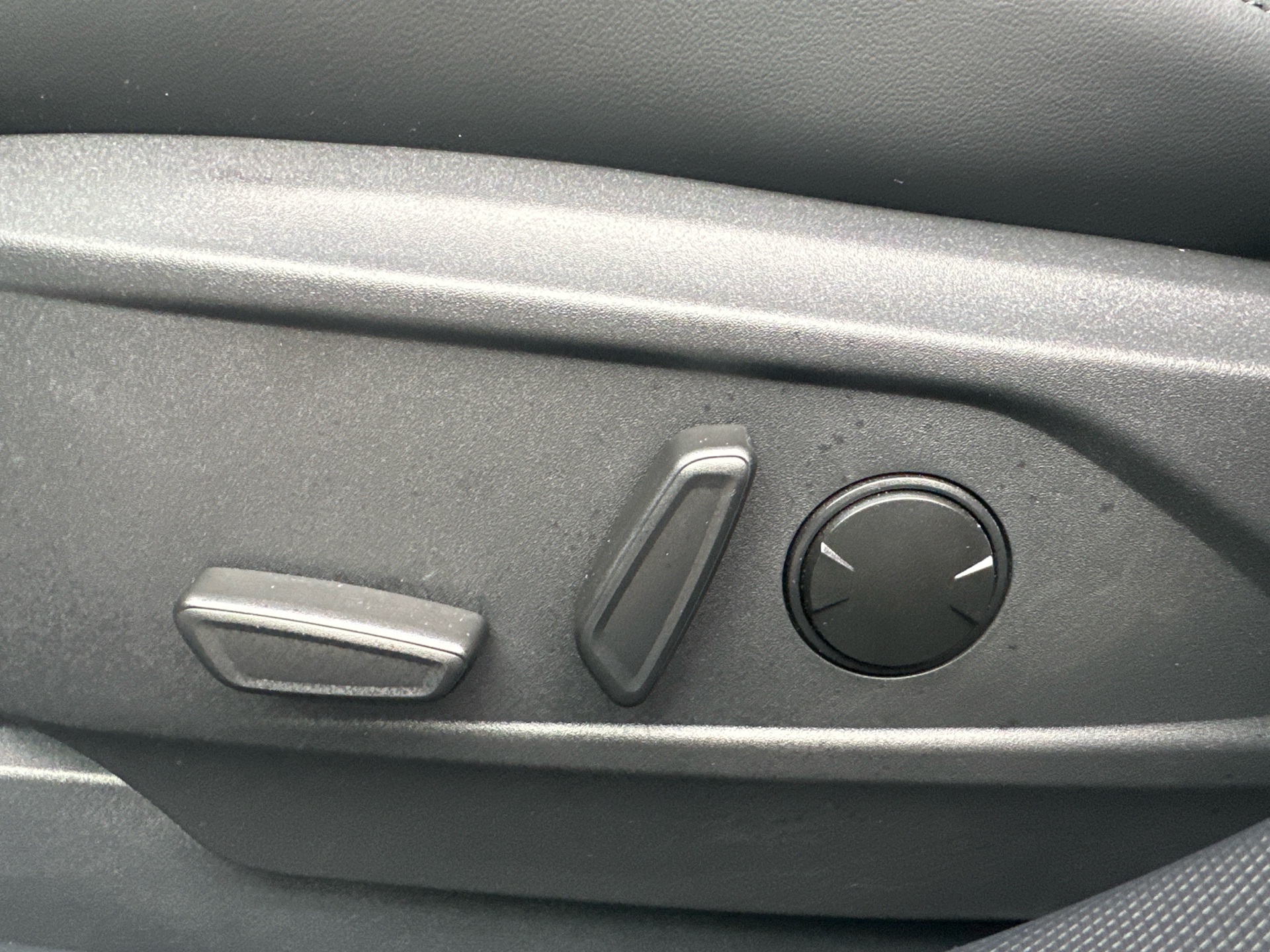 Billede af Ford Mustang Mach-E EL UR Premium 294HK 5d Aut.