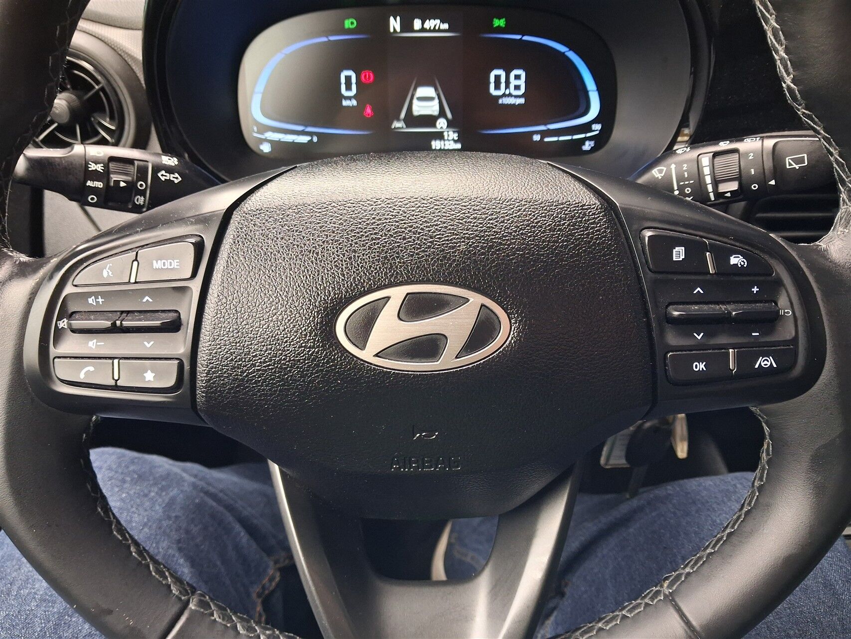 Billede af Hyundai i10 1,0 Essential AMT 67HK 5d Aut.