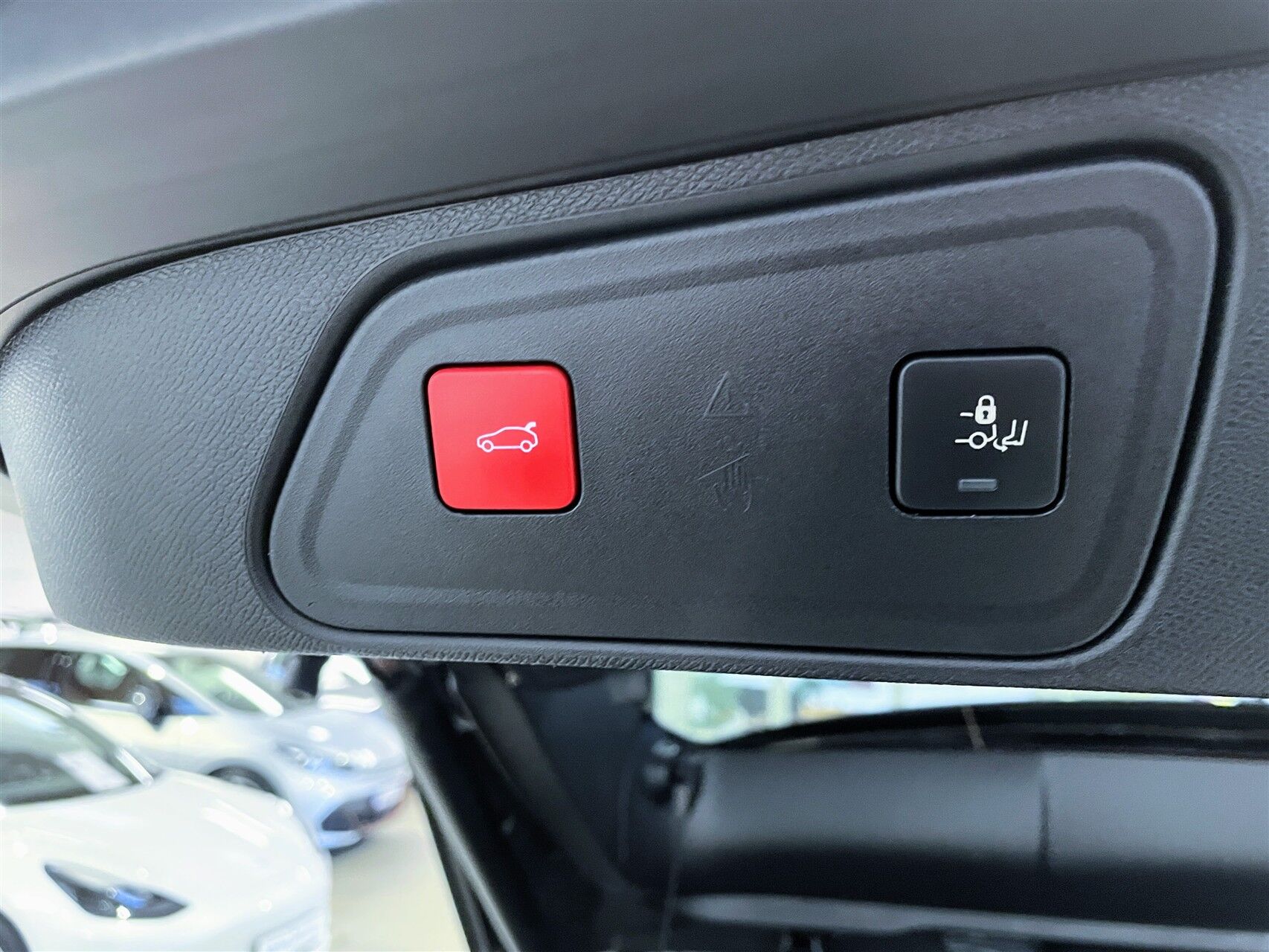 Billede af Peugeot 3008 1,6 PureTech  Plugin-hybrid GT Pack AWD EAT8 300HK 5d 8g Aut.