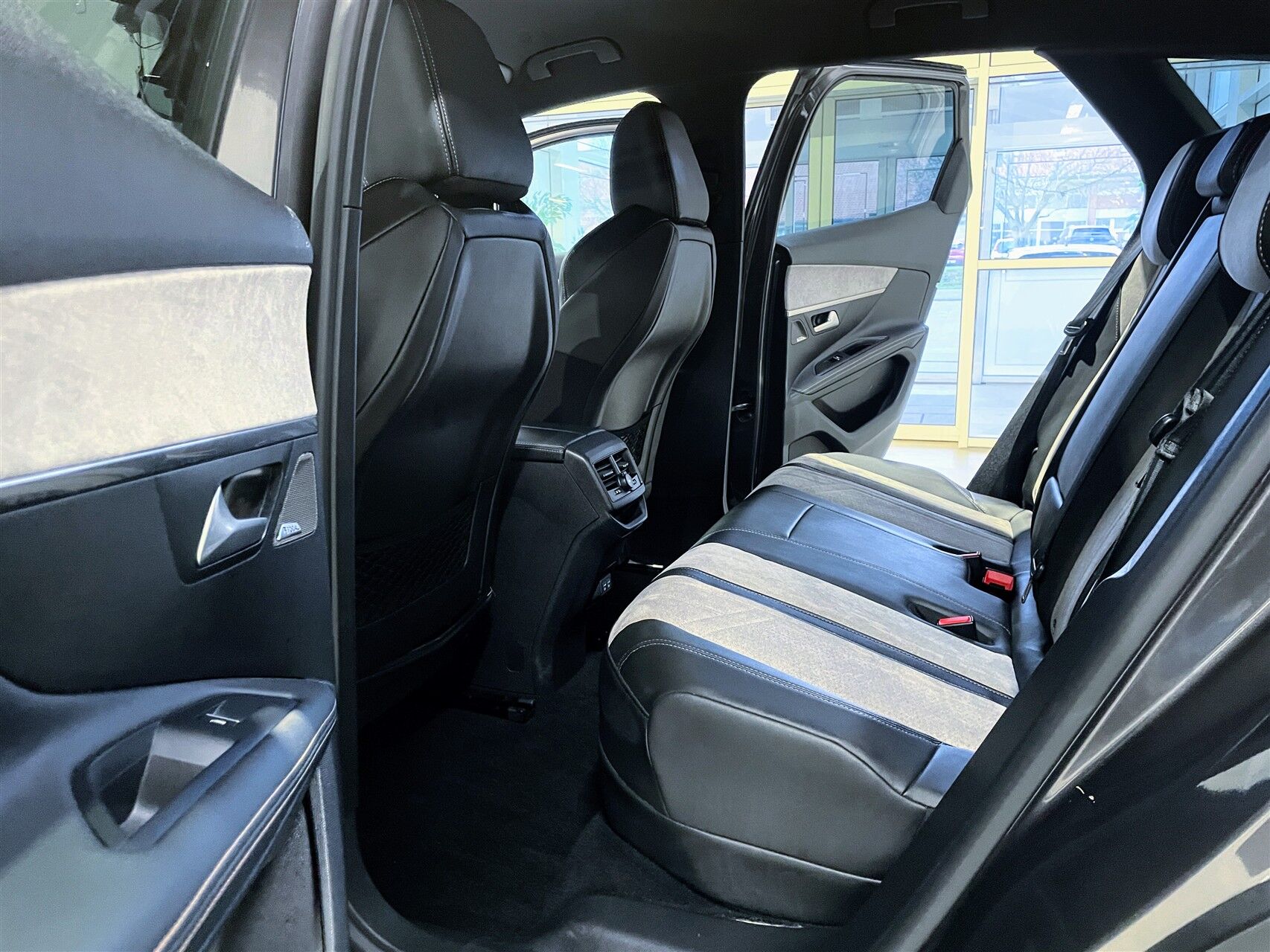 Billede af Peugeot 3008 1,6 PureTech  Plugin-hybrid GT Pack AWD EAT8 300HK 5d 8g Aut.