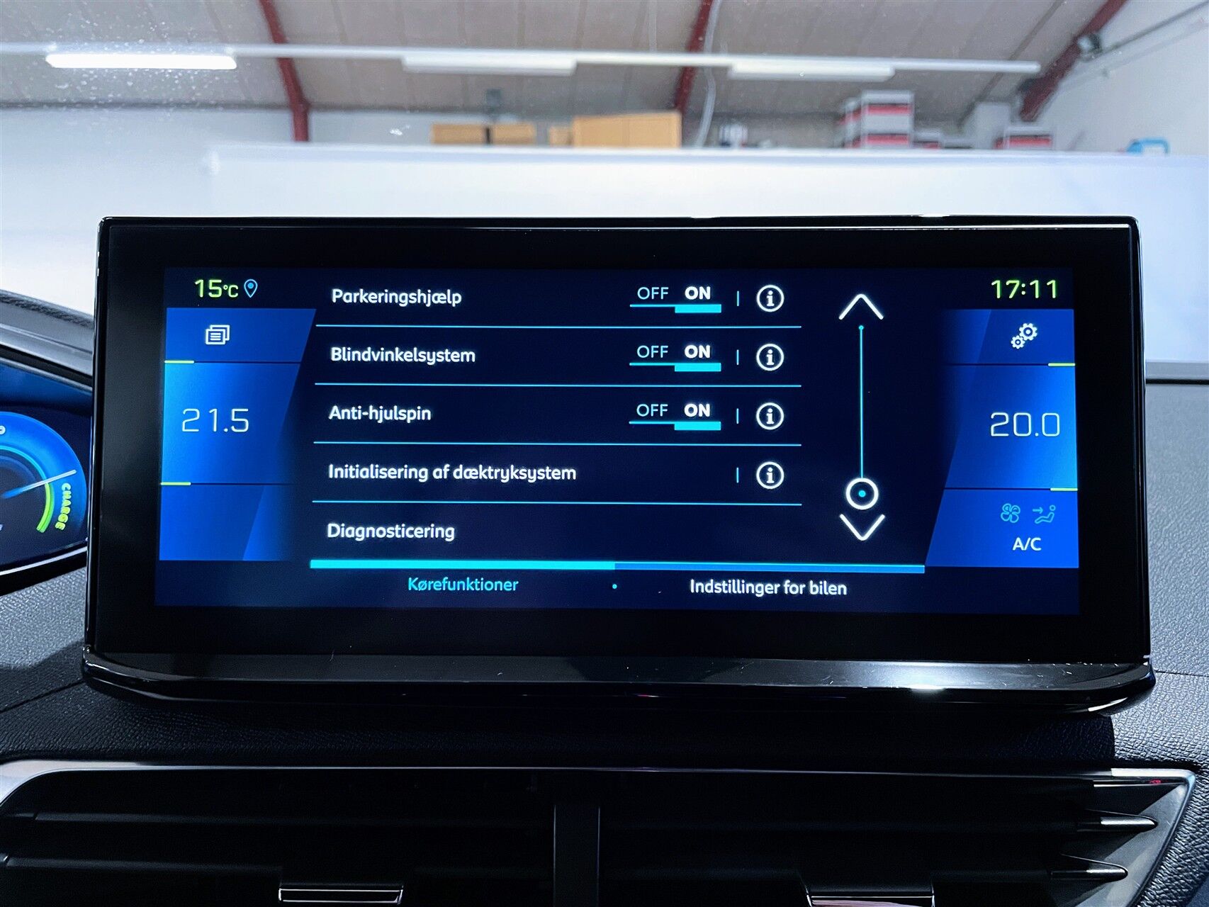 Billede af Peugeot 3008 1,6 PureTech  Plugin-hybrid GT Pack AWD EAT8 300HK 5d 8g Aut.