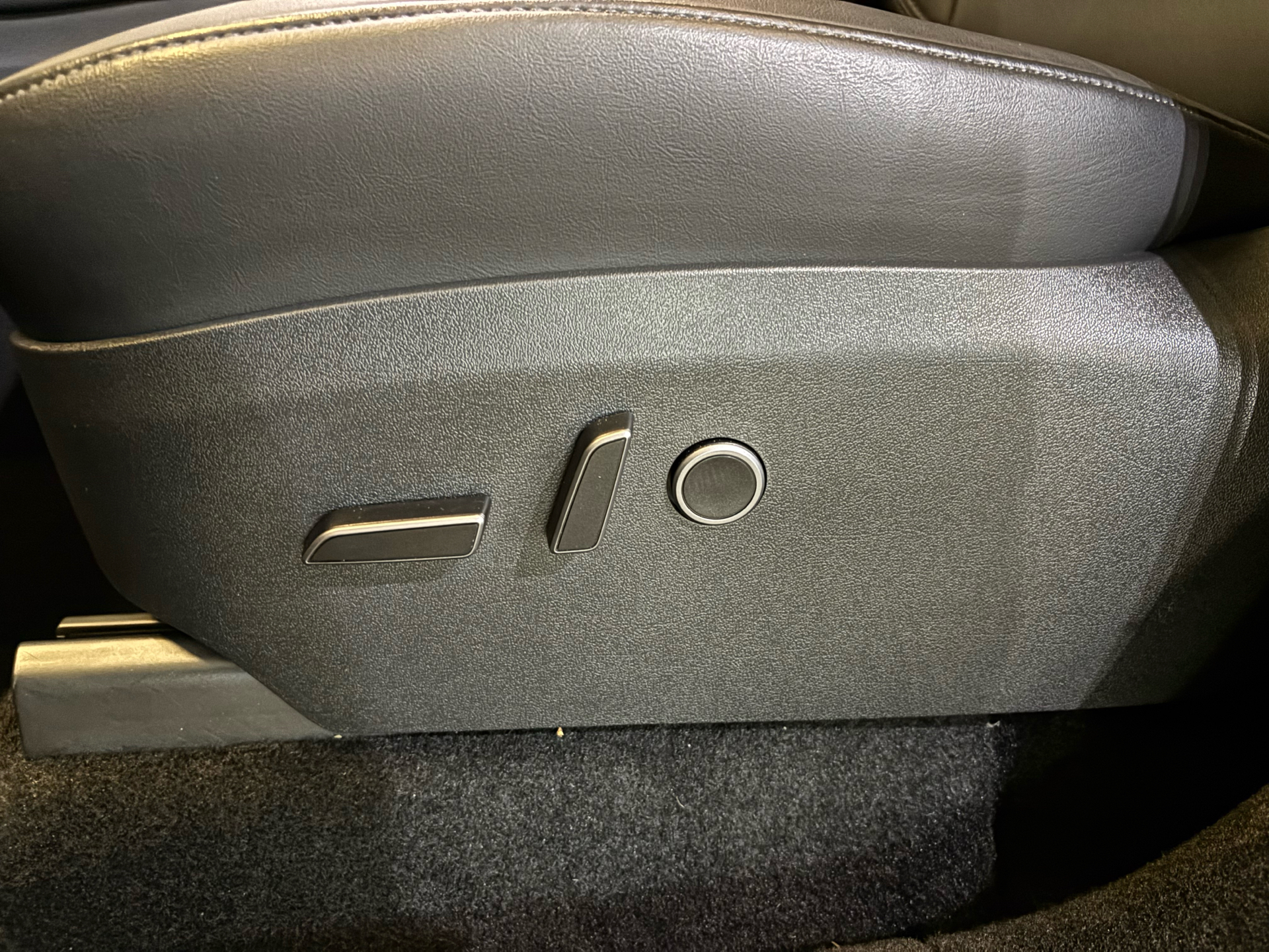 Billede af Tesla Model Y EL RWD 299HK 5d Aut.