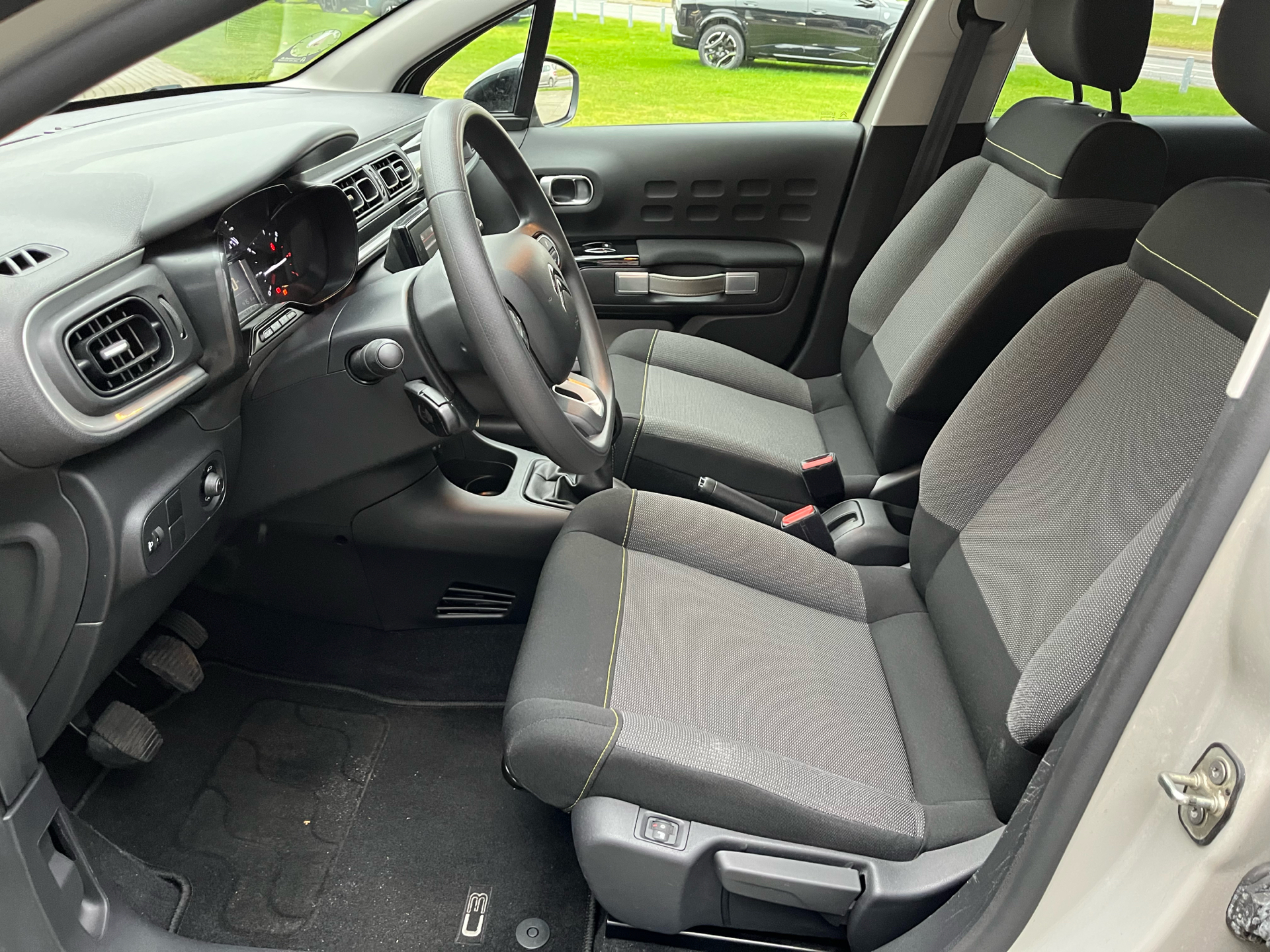 Billede af Citroën C3 1,2 PureTech Shine 83HK 5d