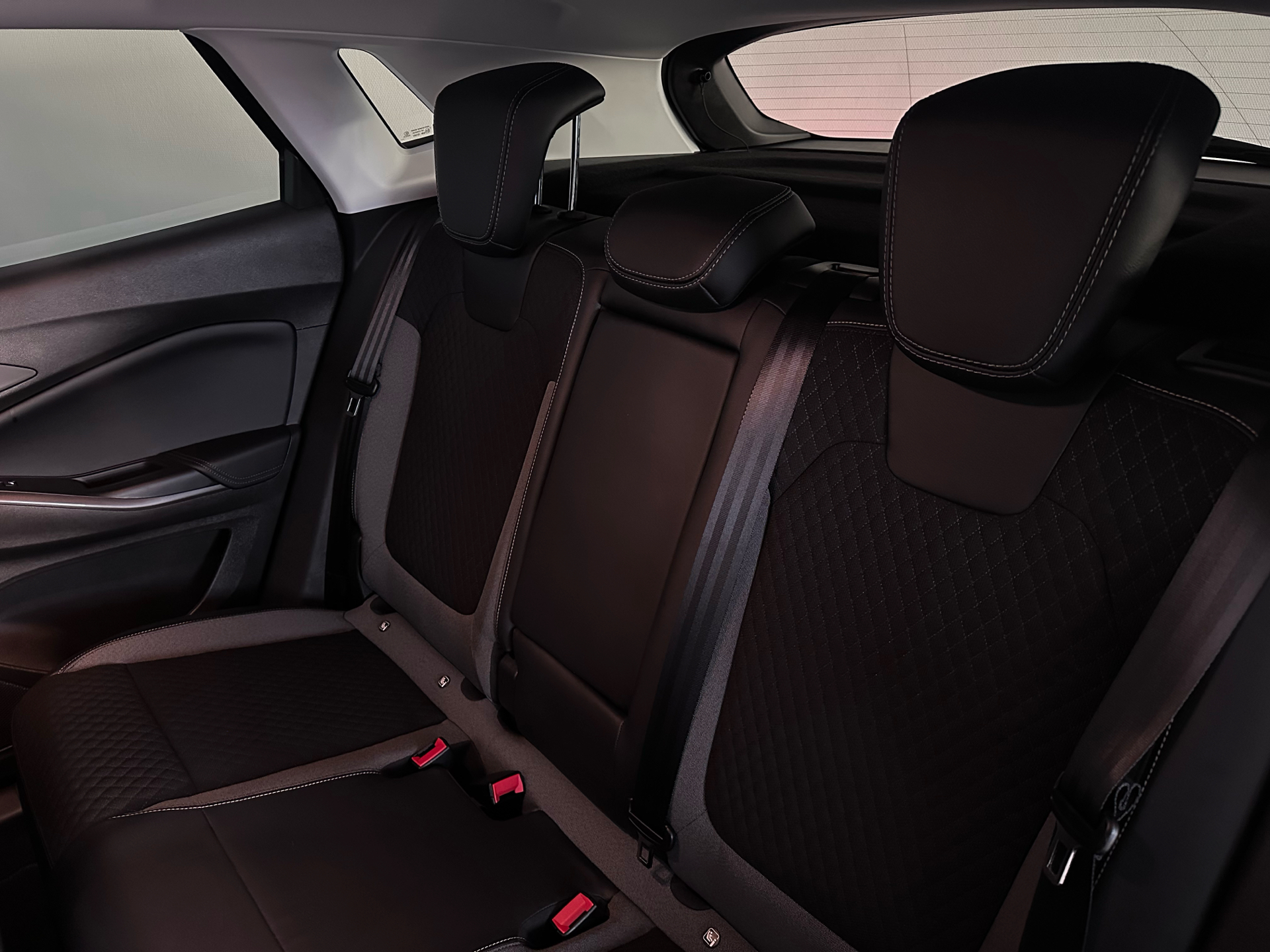 Billede af Opel Grandland X 1,6 PHEV  Plugin-hybrid Ultimate 225HK 5d 8g Aut.