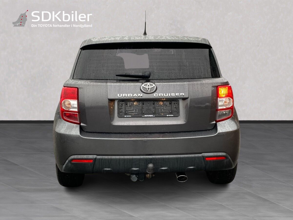 Billede af Toyota Urban Cruiser 1,3 VVT-I T1 100HK 5d